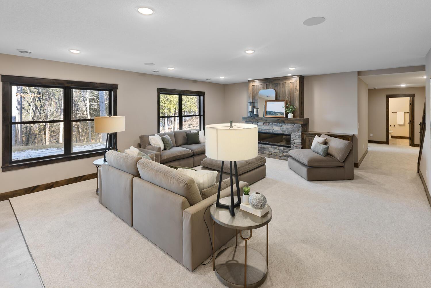 Forest Lake, Minnesota, 55025, United States, ,3 BathroomsBathrooms,Residential,Active,1762861