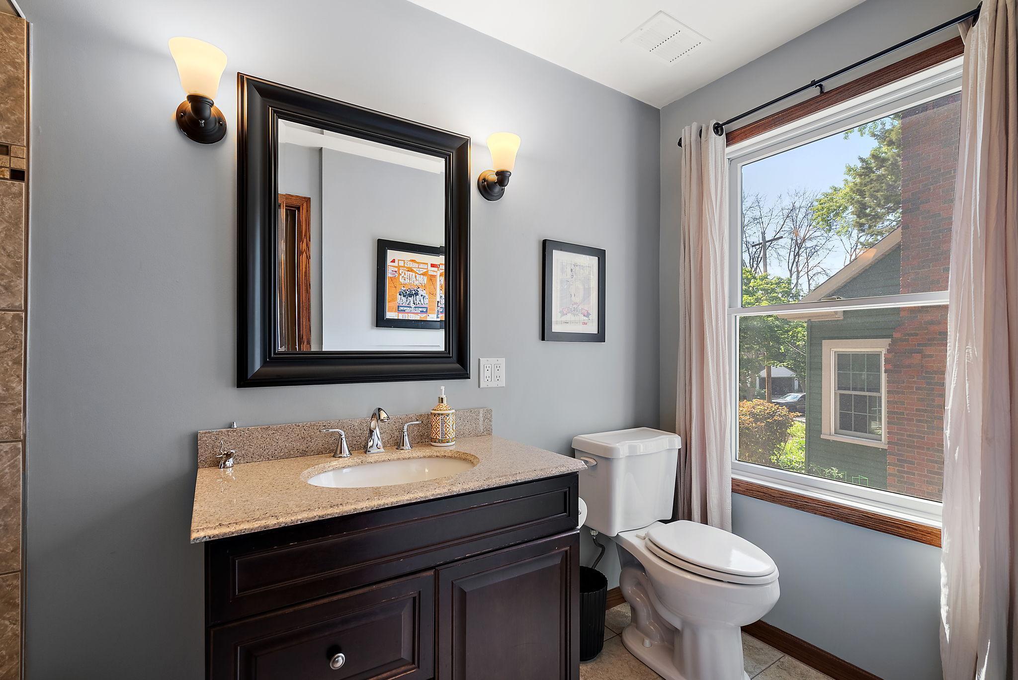 Minneapolis, Minnesota, 55424, United States, 5 Bedrooms Bedrooms, ,6 BathroomsBathrooms,Residential,Active,1936394