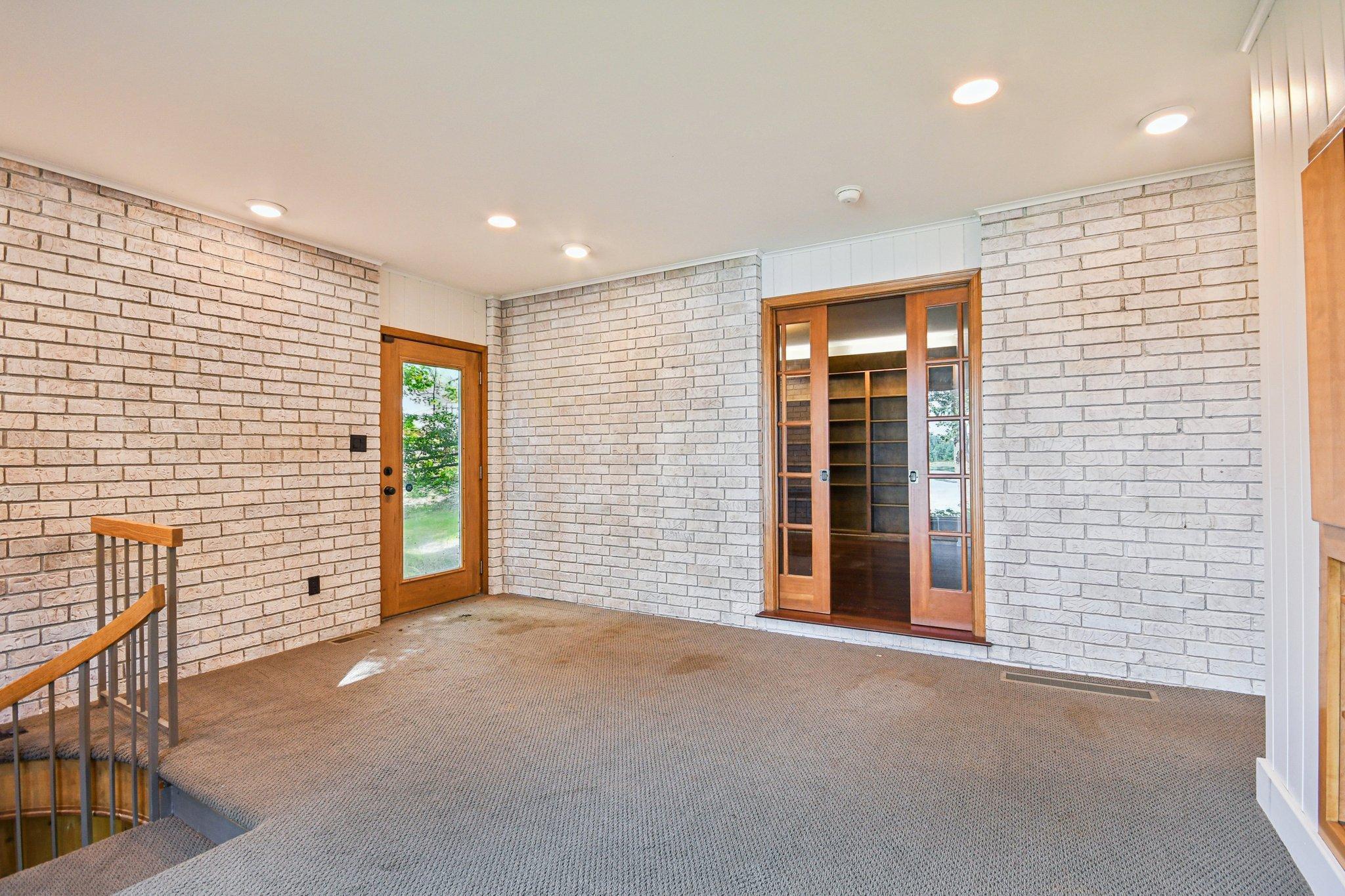 North Oaks, Minnesota, 55127, United States, 5 Bedrooms Bedrooms, ,5 BathroomsBathrooms,Residential,Active,1943773