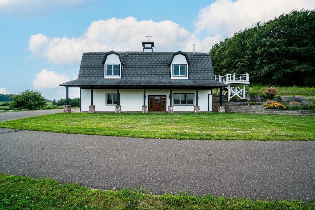 Menomonie, Wisconsin, 54751, United States, 2 Bedrooms Bedrooms, ,3 BathroomsBathrooms,Residential,Active,1993940