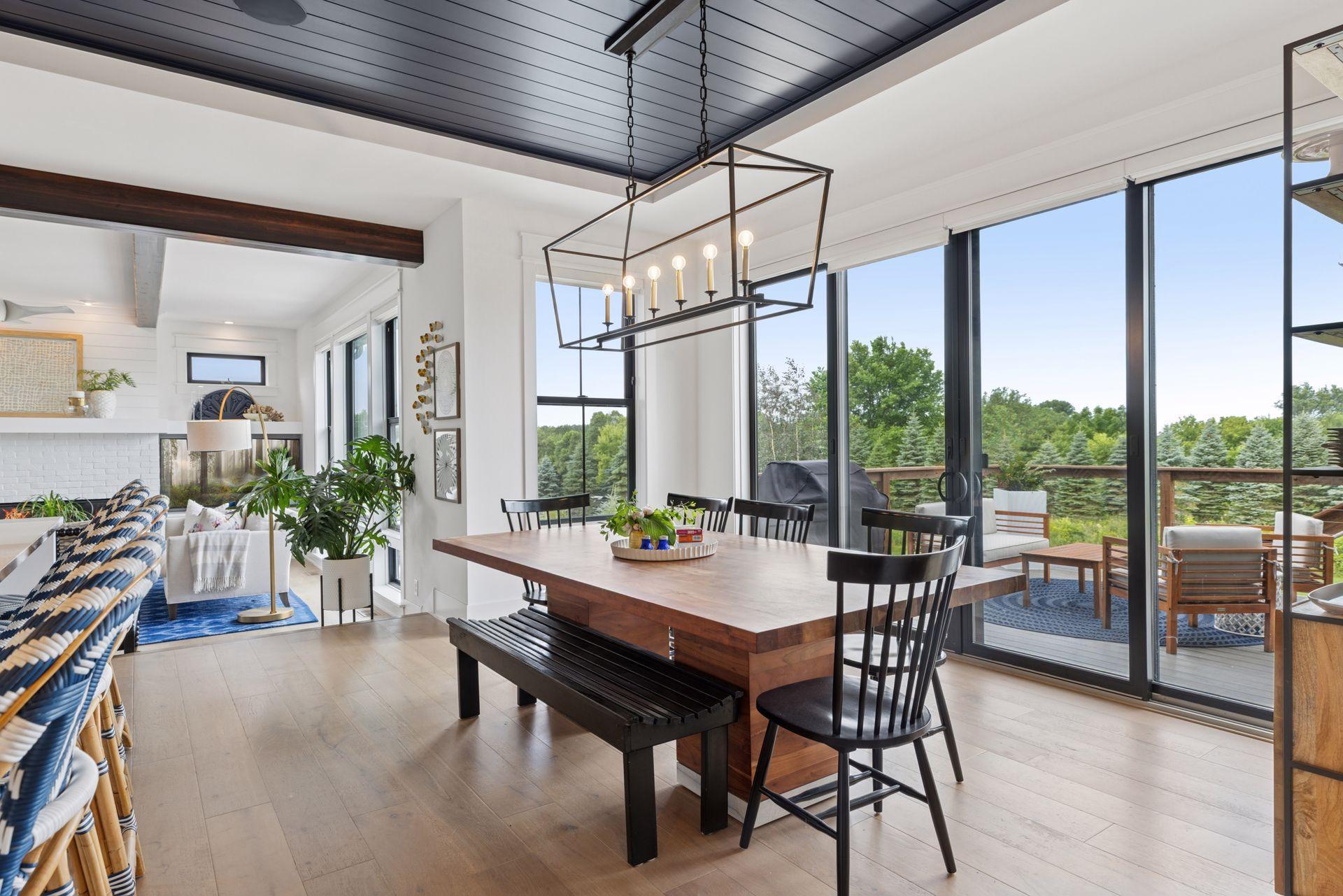 Woodbury, Minnesota, 55129, United States, 6 Bedrooms Bedrooms, ,6 BathroomsBathrooms,Residential,Active,1871286