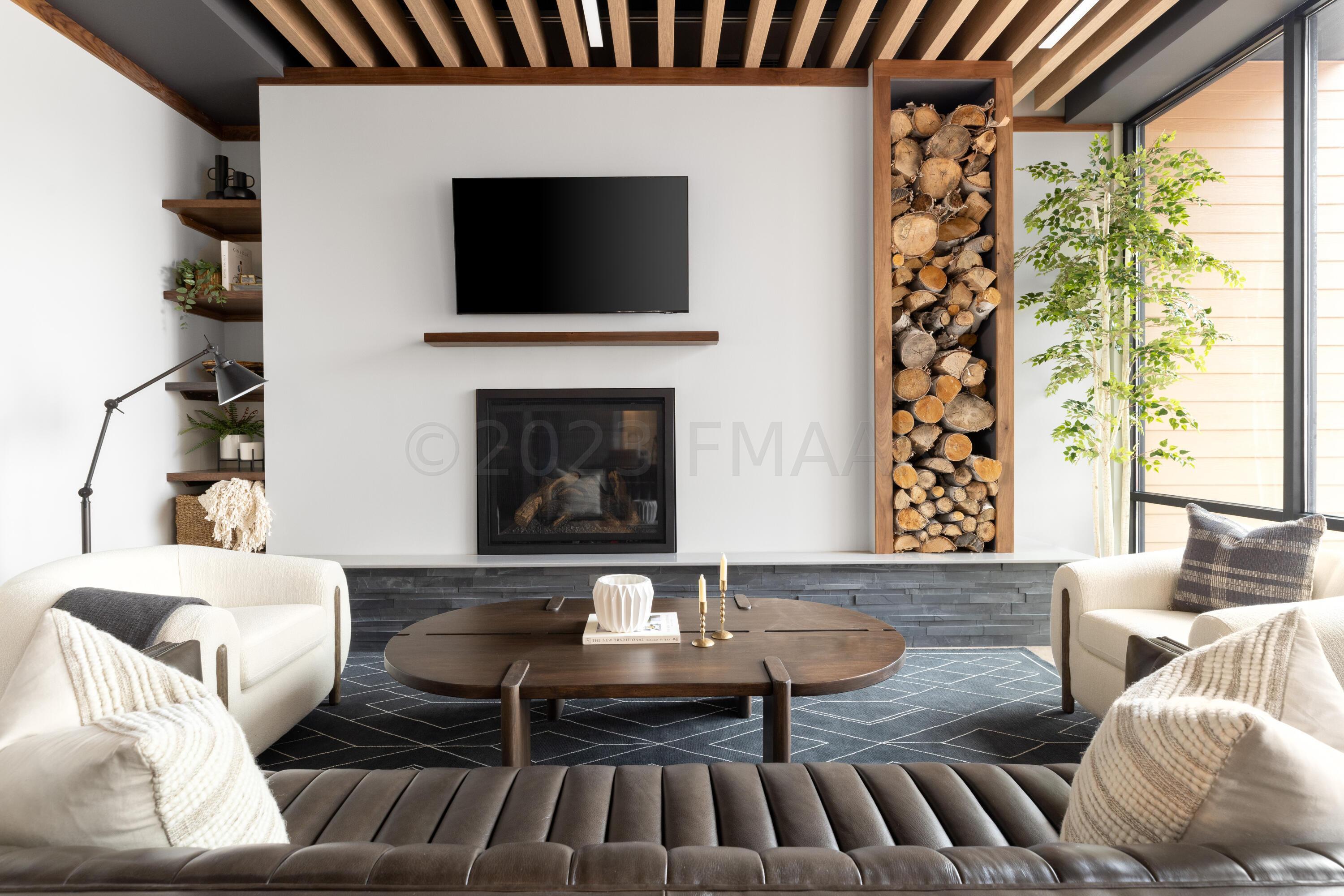 Fargo, North Dakota, 58102, United States, 3 Bedrooms Bedrooms, ,2 BathroomsBathrooms,Residential,Active,2008747