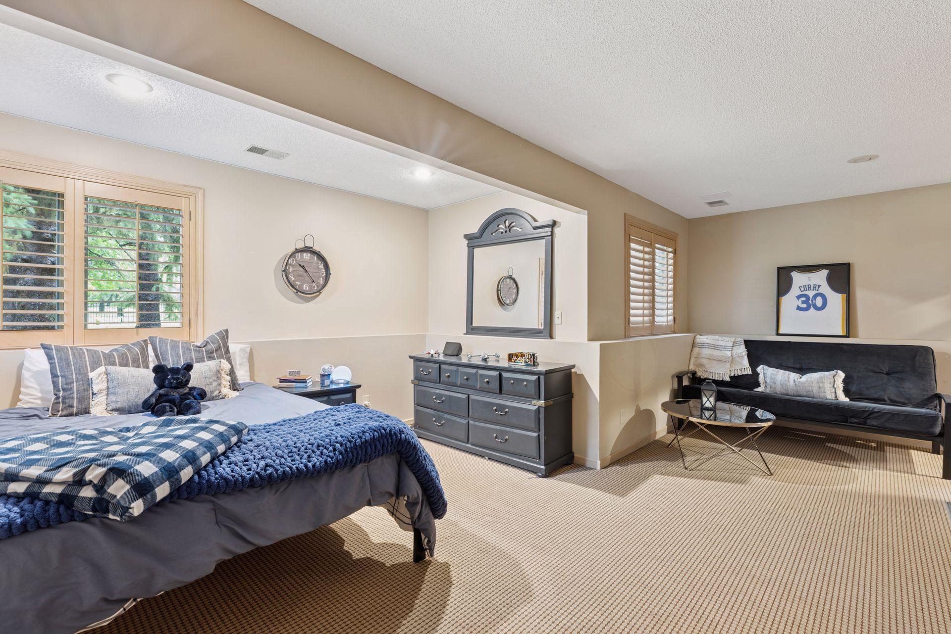 Eden Prairie, Minnesota, 55347, United States, 4 Bedrooms Bedrooms, ,5 BathroomsBathrooms,Residential,Active,1900199
