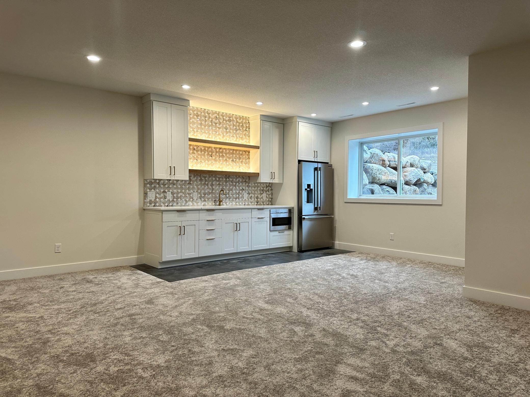 Rochester, Minnesota, 55901, United States, 5 Bedrooms Bedrooms, ,3 BathroomsBathrooms,Residential,Active,2007109