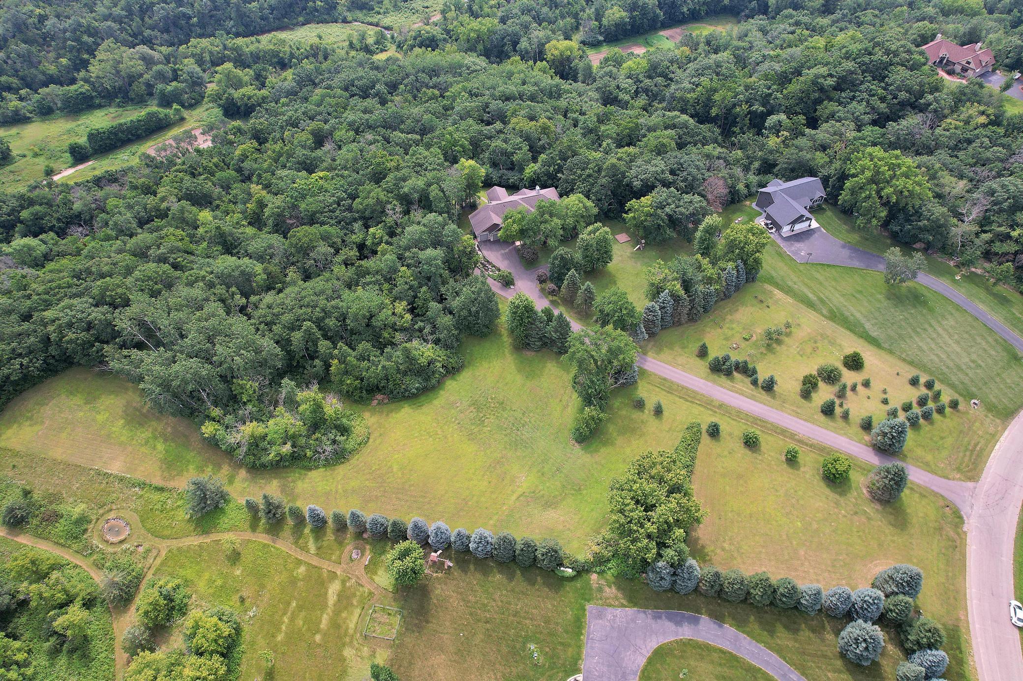 Prescott, Wisconsin, 54021, United States, 5 Bedrooms Bedrooms, ,4 BathroomsBathrooms,Residential,Active,1961932