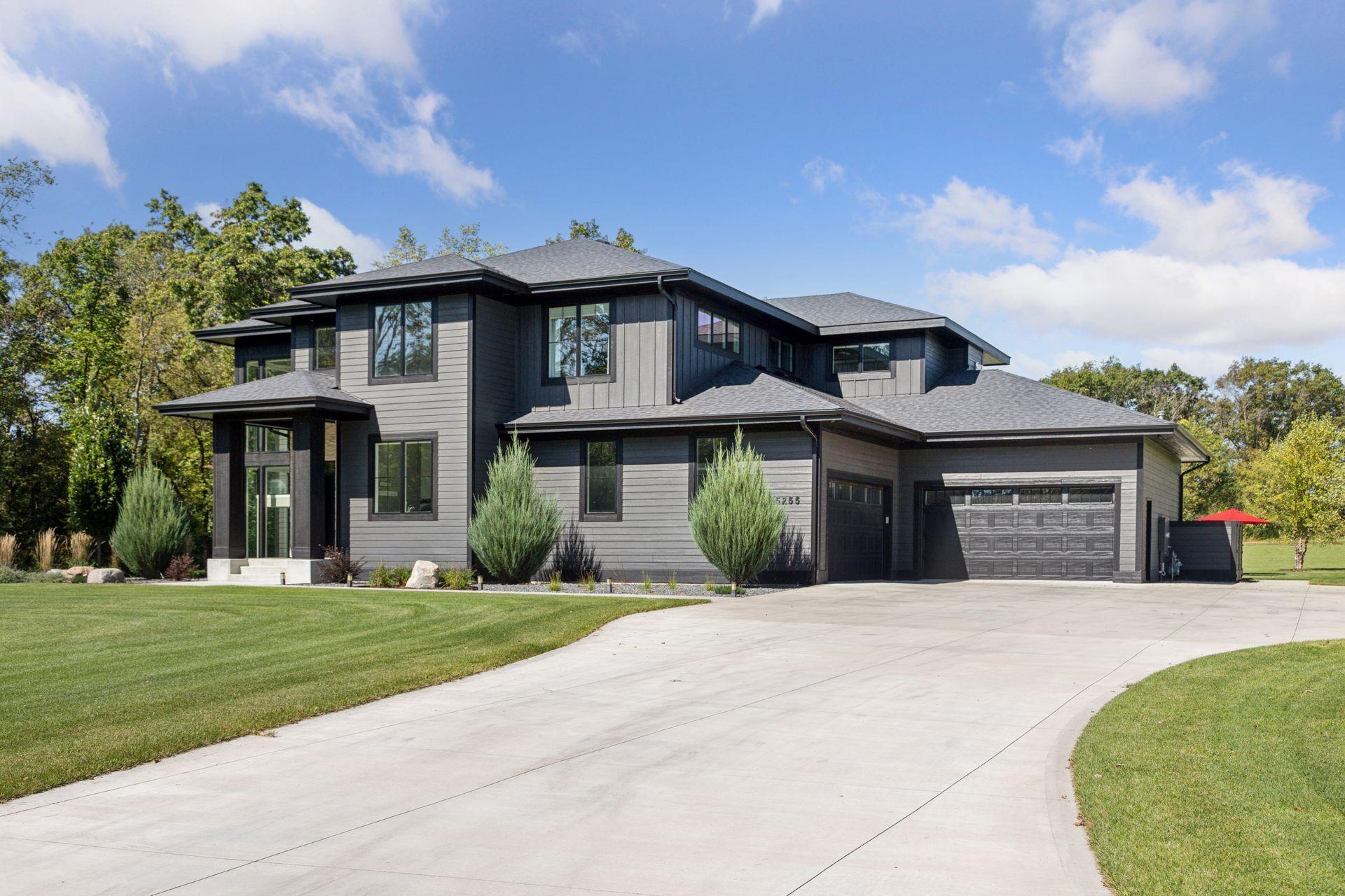 Rochester, Minnesota, 55902, United States, 4 Bedrooms Bedrooms, ,6 BathroomsBathrooms,Residential,Active,1953260