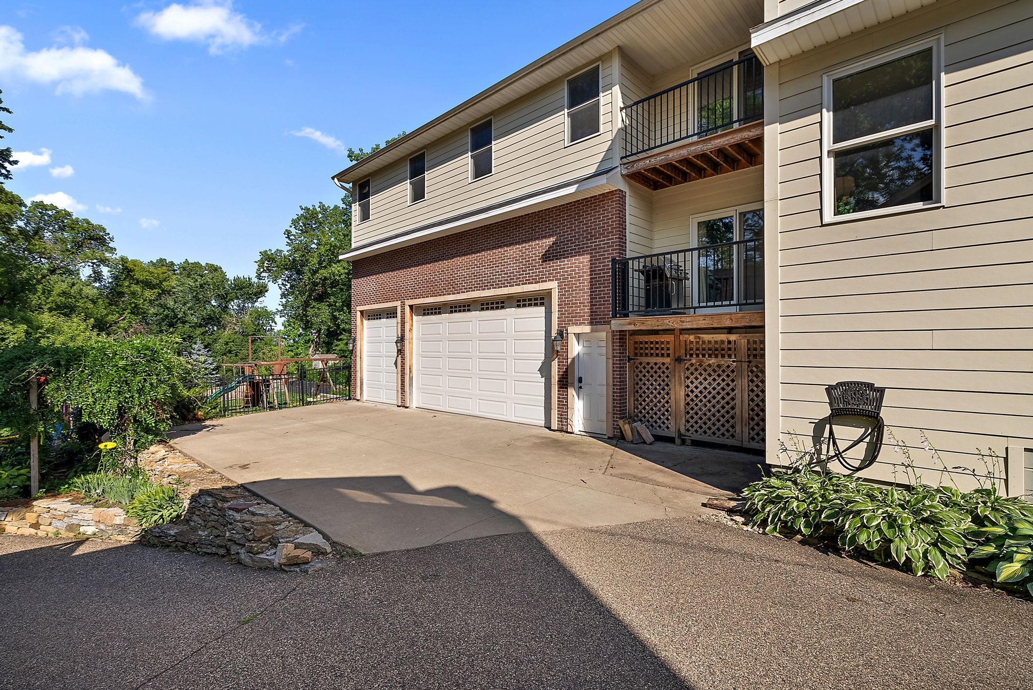 Minneapolis, Minnesota, 55424, United States, 5 Bedrooms Bedrooms, ,6 BathroomsBathrooms,Residential,Active,1936394