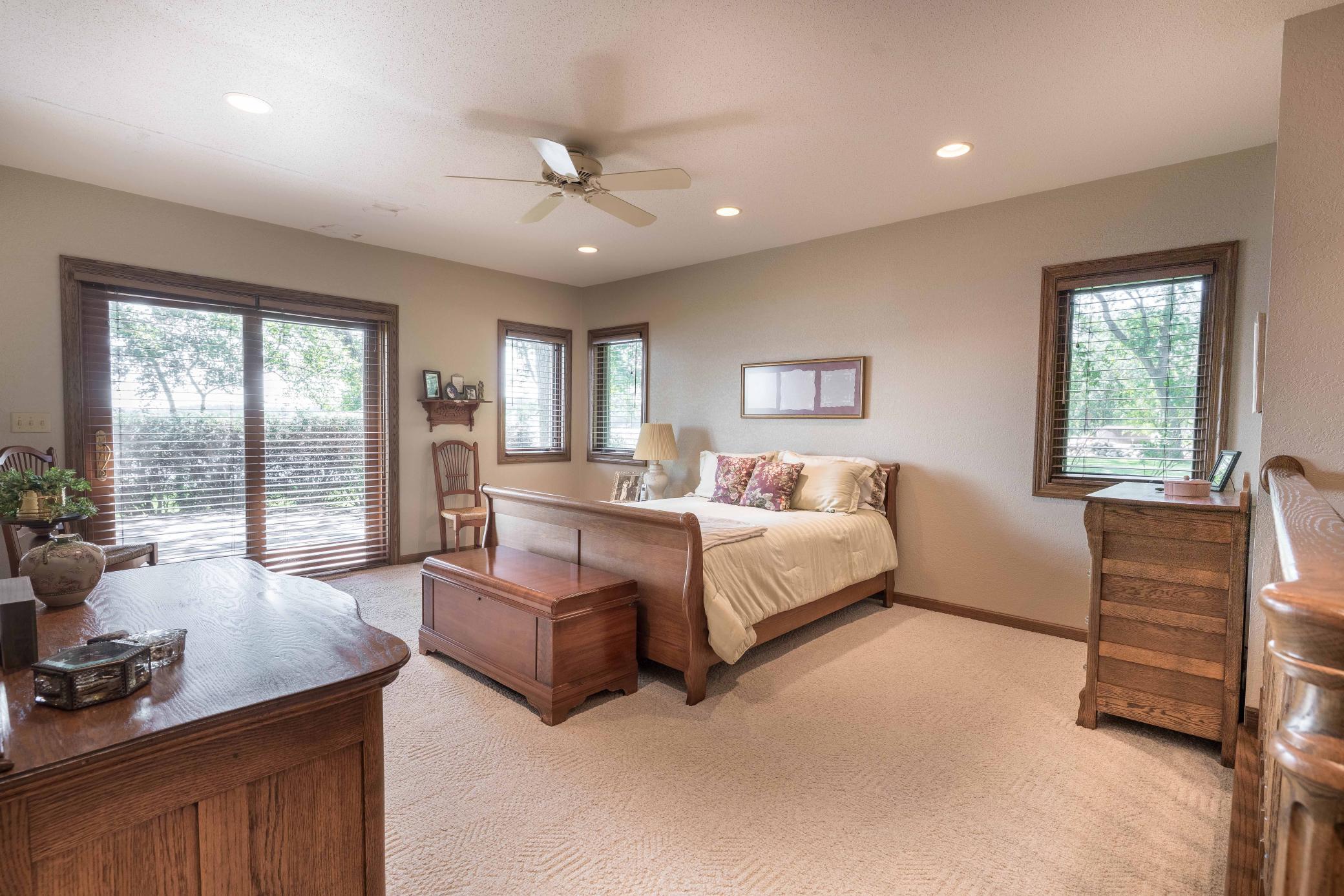 Alexandria, Minnesota, 56308, United States, 4 Bedrooms Bedrooms, ,6 BathroomsBathrooms,Residential,Active,1964256