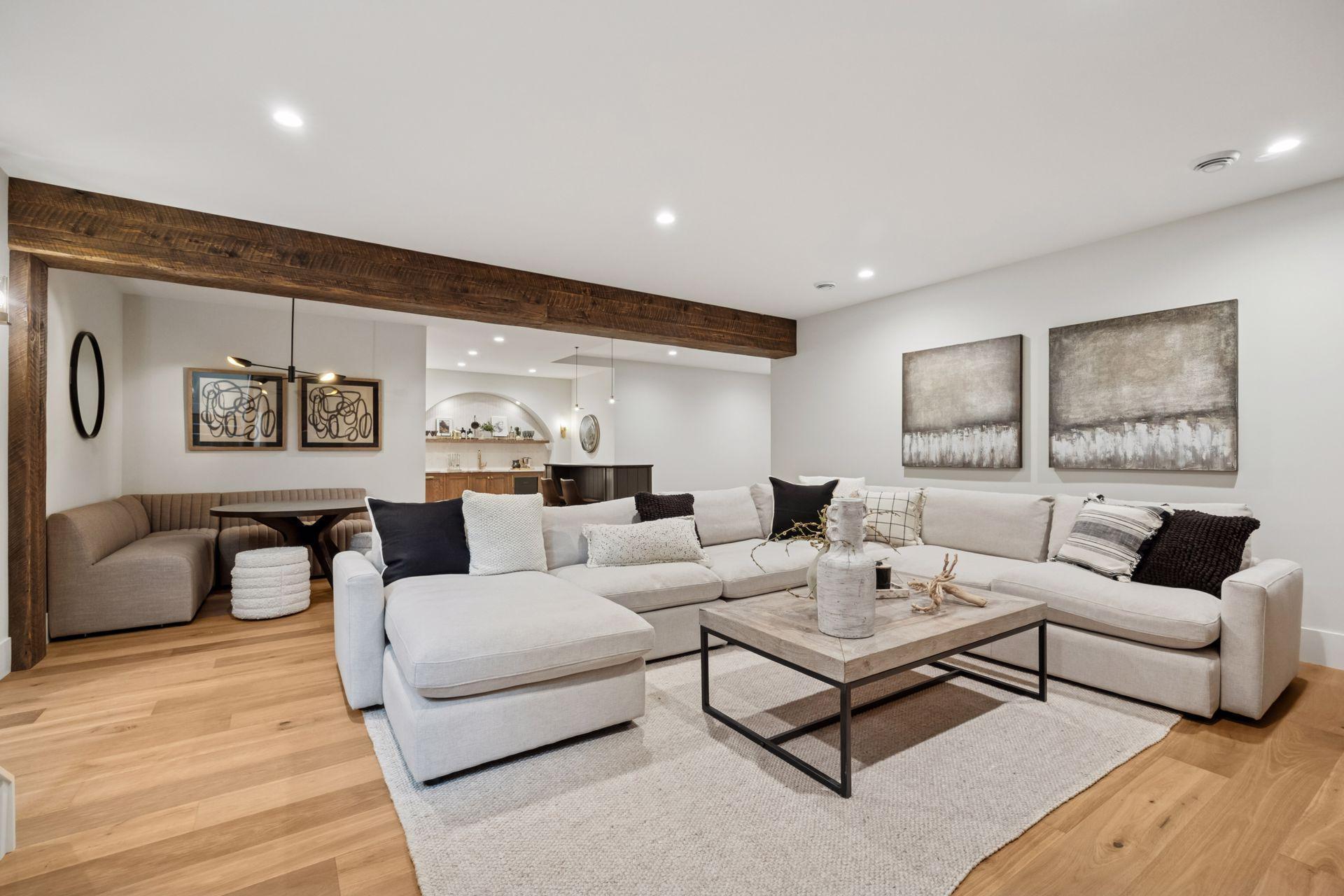 Minneapolis, Minnesota, 55424, United States, 5 Bedrooms Bedrooms, ,6 BathroomsBathrooms,Residential,Active,1920221
