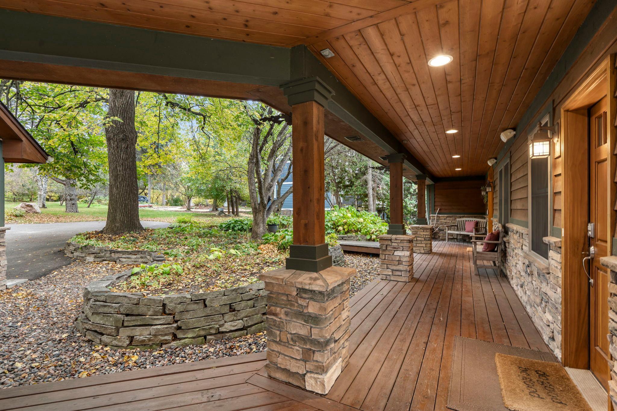 Arden Hills, Minnesota, 55112, United States, 4 Bedrooms Bedrooms, ,3 BathroomsBathrooms,Residential,Active,1973290