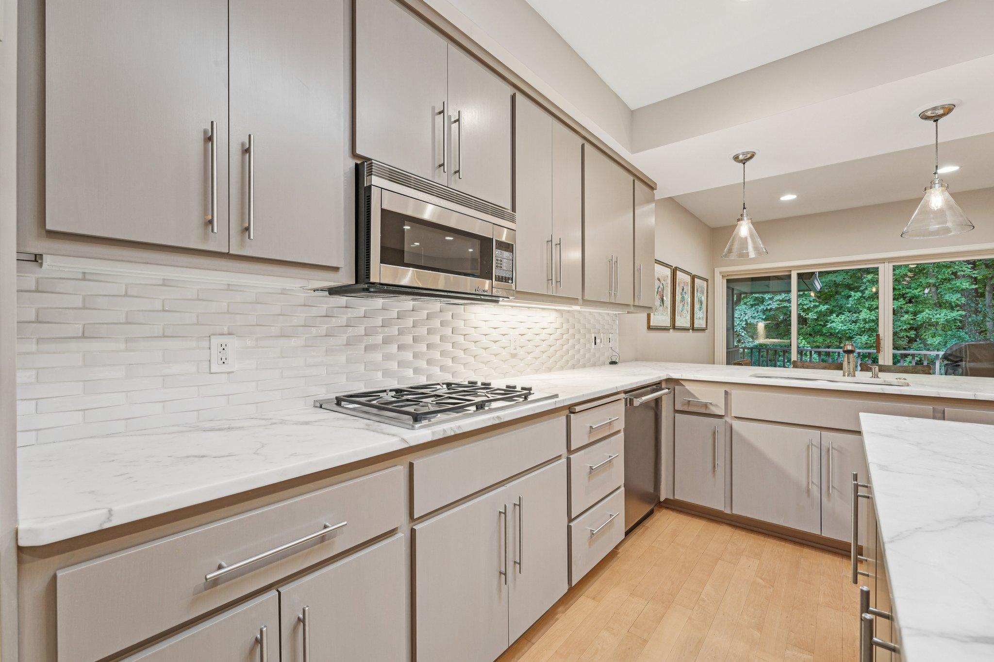 Excelsior, Minnesota, 55331, United States, 3 Bedrooms Bedrooms, ,4 BathroomsBathrooms,Residential,Active,1914838