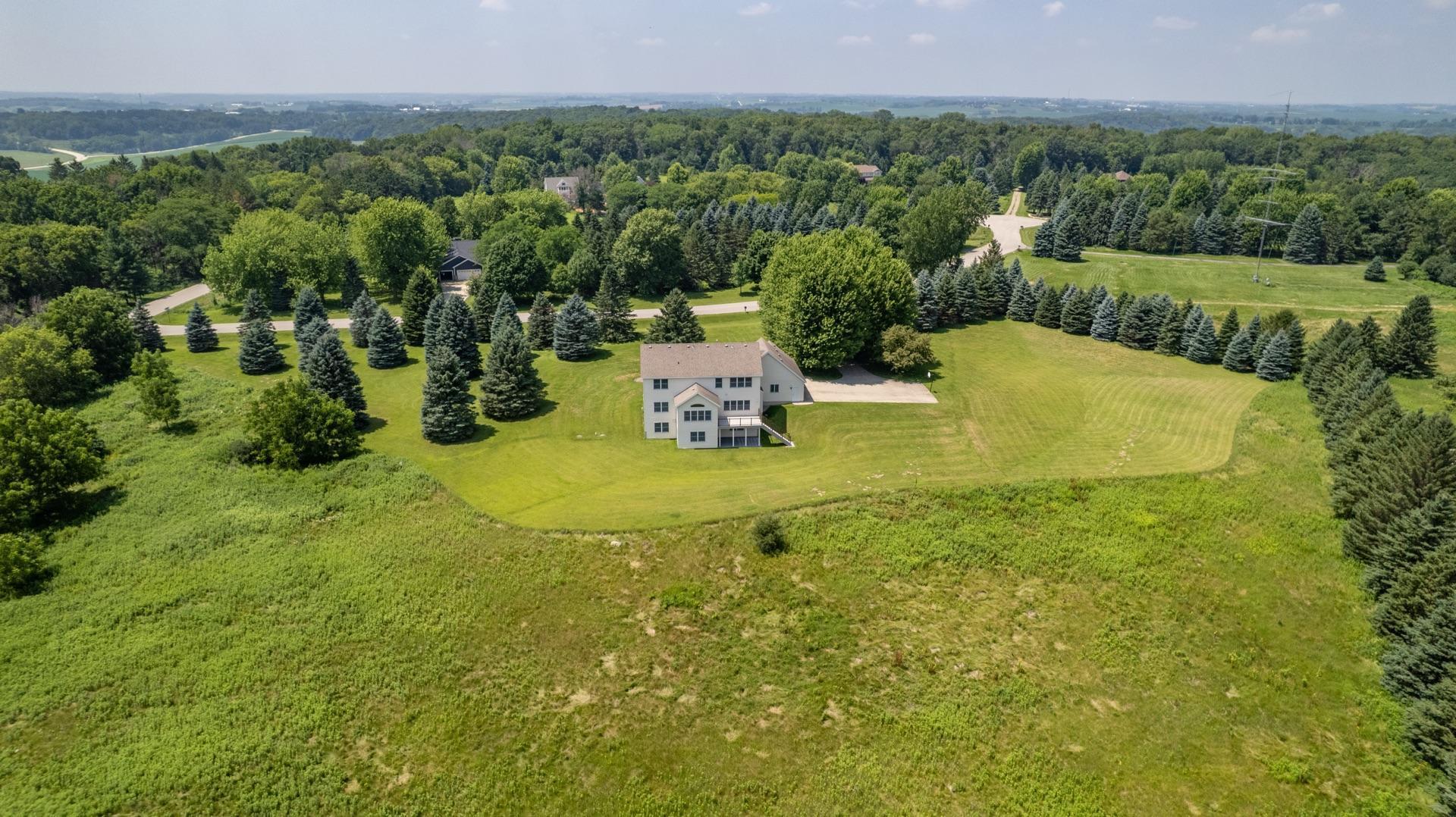 Rochester, Minnesota, 55902, United States, 5 Bedrooms Bedrooms, ,4 BathroomsBathrooms,Residential,Active,1902957