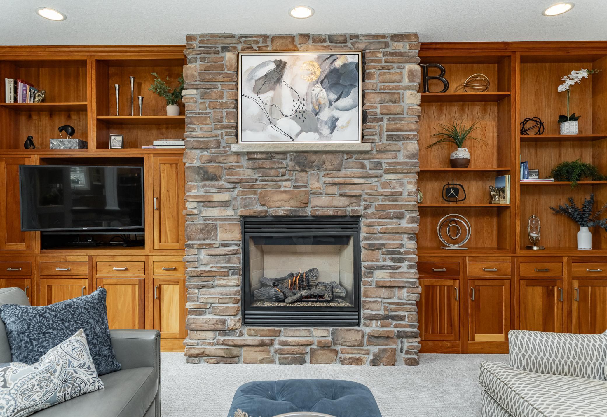 Rochester, Minnesota, 55902, United States, 6 Bedrooms Bedrooms, ,4 BathroomsBathrooms,Residential,Active,1888994