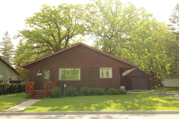 306 7TH AVE SE, ROSEAU, MN 56751 - Image 1