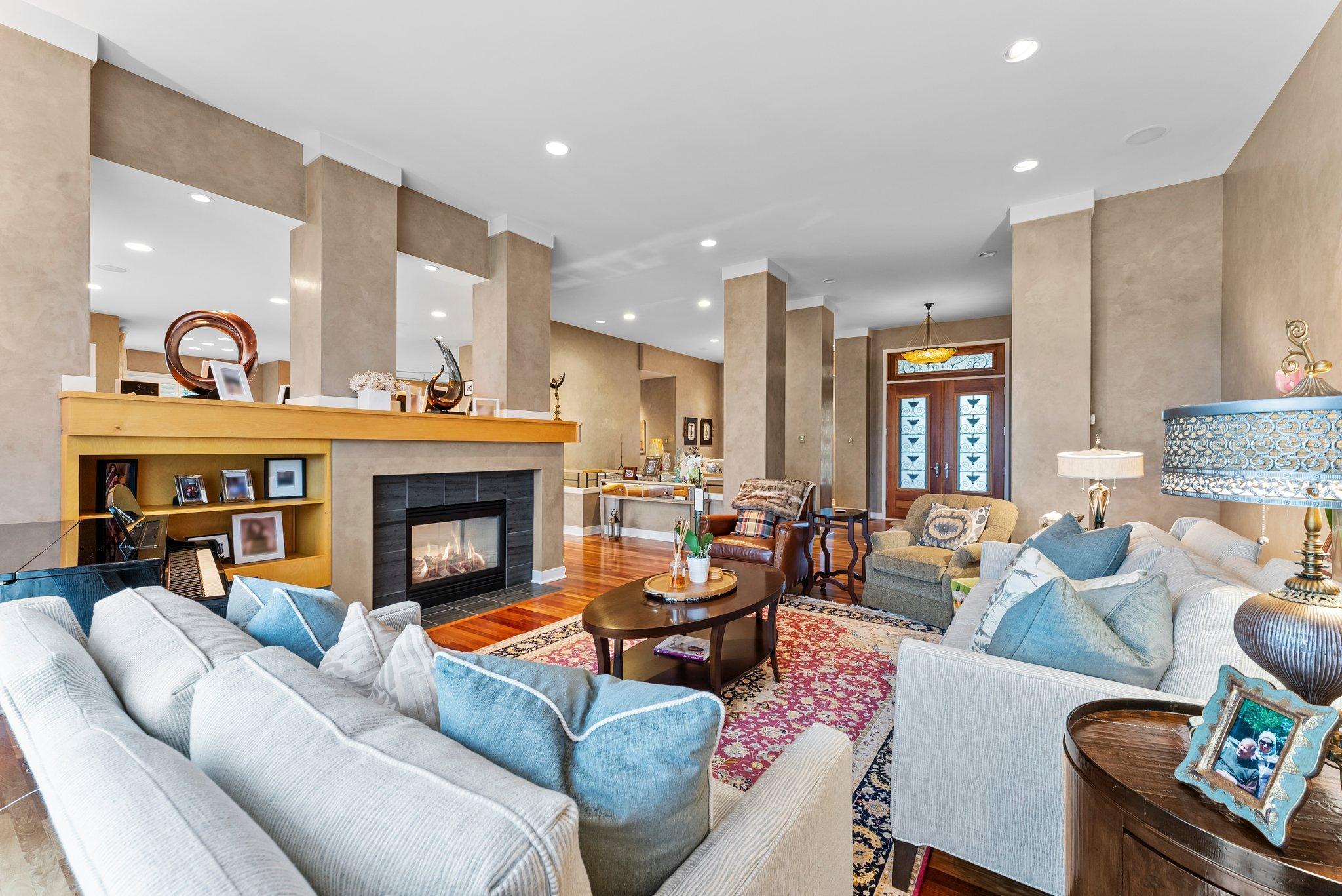Eden Prairie, Minnesota, 55347, United States, ,4 BathroomsBathrooms,Residential,Active,1764072
