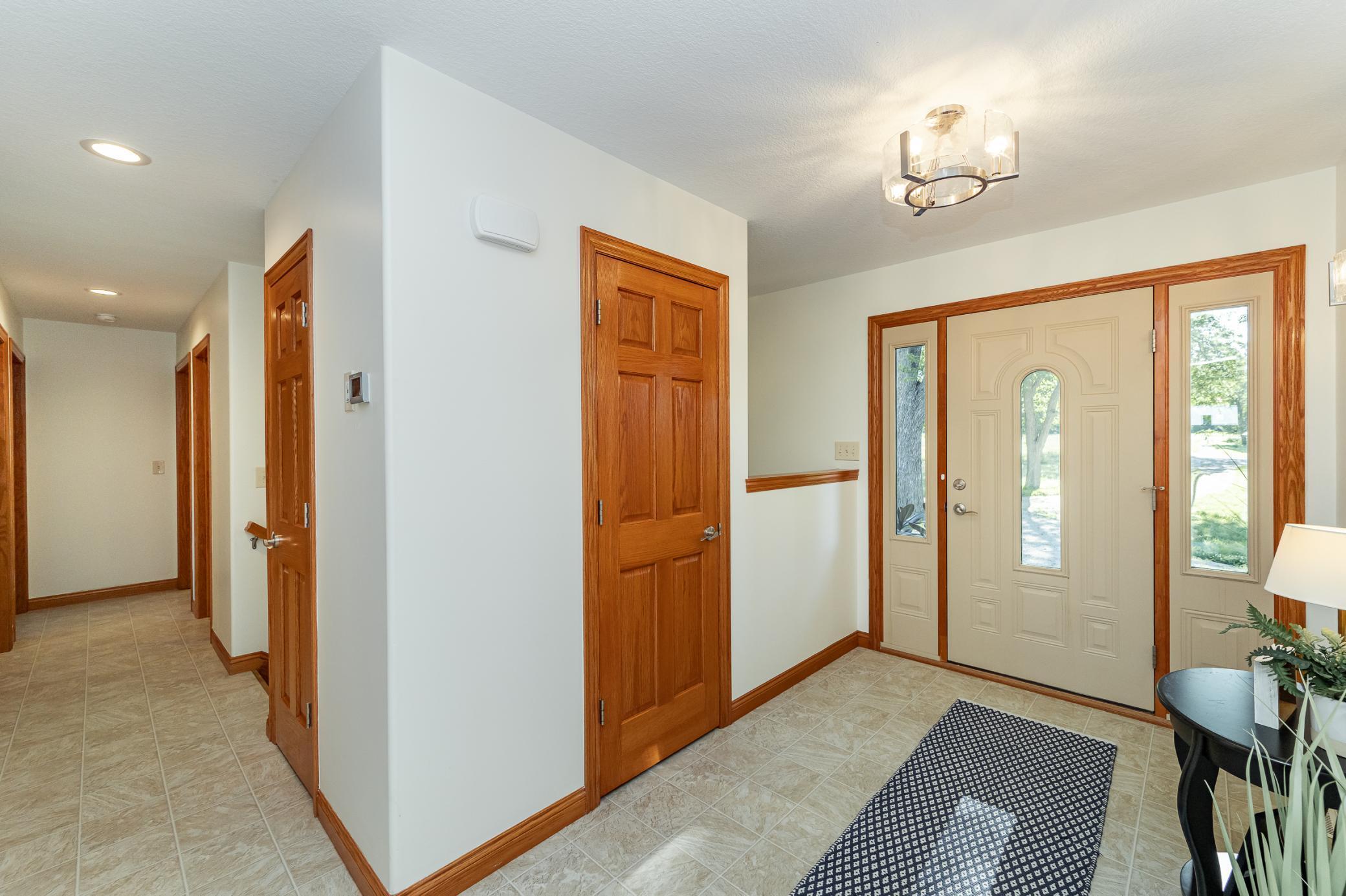 Rochester, Minnesota, 55902, United States, 5 Bedrooms Bedrooms, ,3 BathroomsBathrooms,Residential,Active,1894547