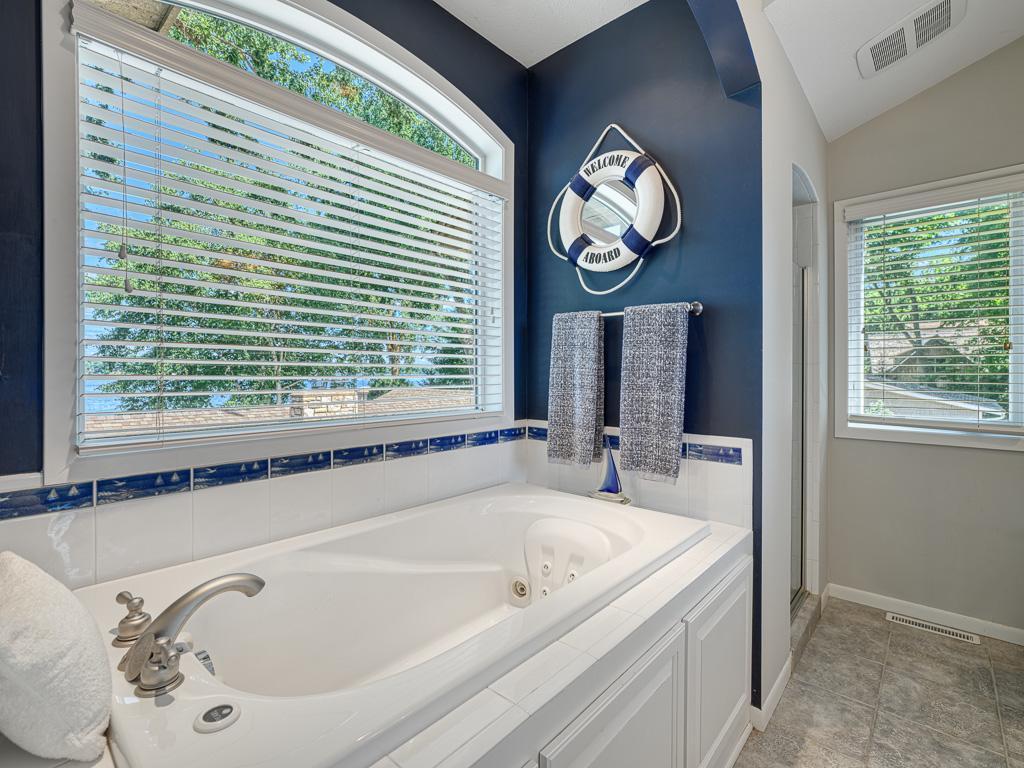 Mound, Minnesota, 55364, United States, 4 Bedrooms Bedrooms, ,3 BathroomsBathrooms,Residential,Active,1899869