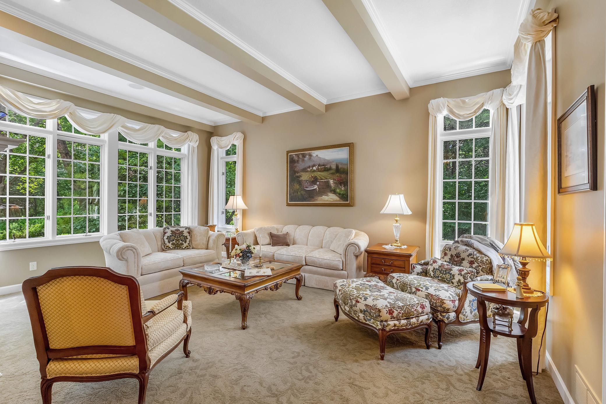 Stillwater, Minnesota, 55082, United States, 6 Bedrooms Bedrooms, ,5 BathroomsBathrooms,Residential,Active,2012206