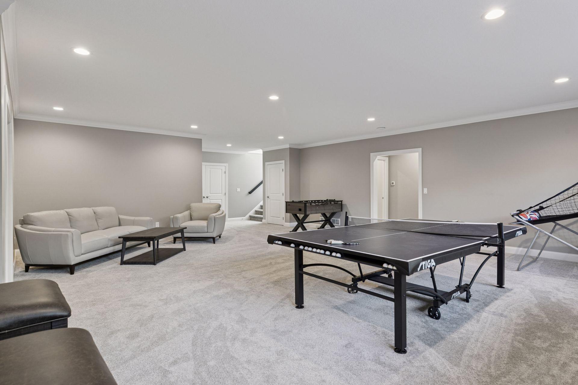 Rochester, Minnesota, 55902, United States, 4 Bedrooms Bedrooms, ,6 BathroomsBathrooms,Residential,Active,1953260