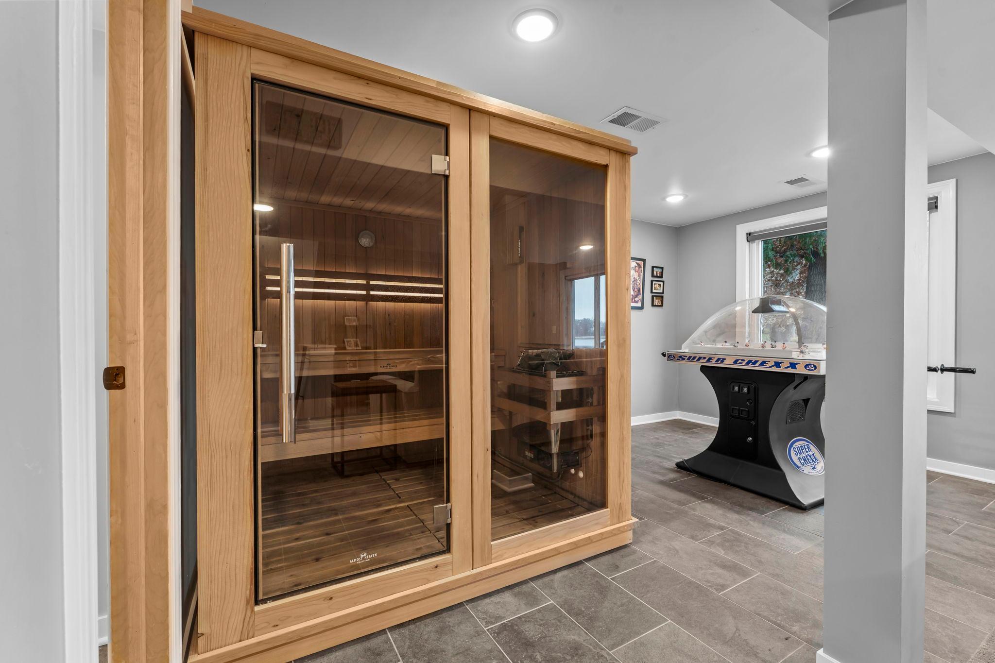 Saint Paul, Minnesota, 55126, United States, 4 Bedrooms Bedrooms, ,4 BathroomsBathrooms,Residential,Active,2027818