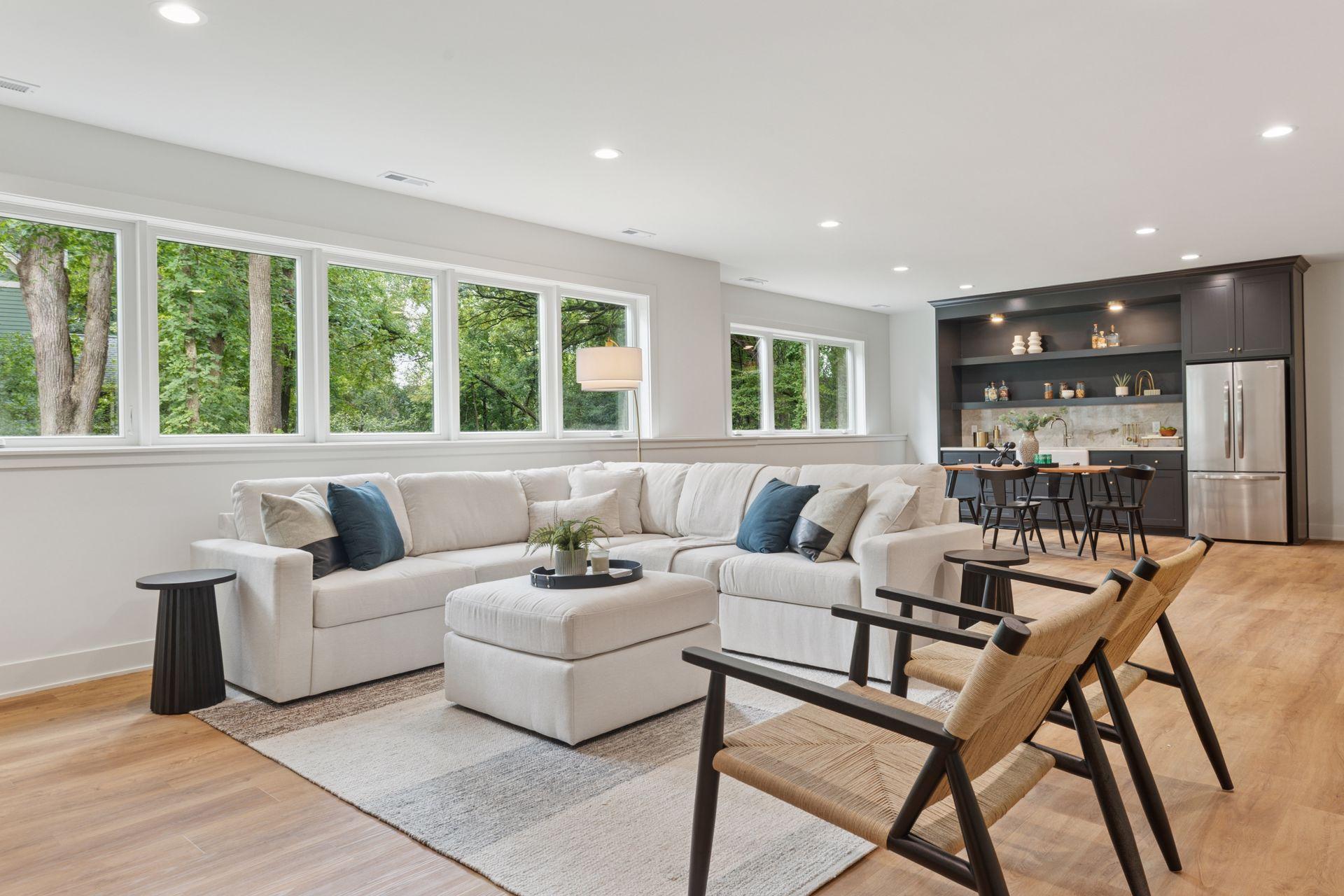 Eagan, Minnesota, 55123, United States, 3 Bedrooms Bedrooms, ,3 BathroomsBathrooms,Residential,Active,1936421