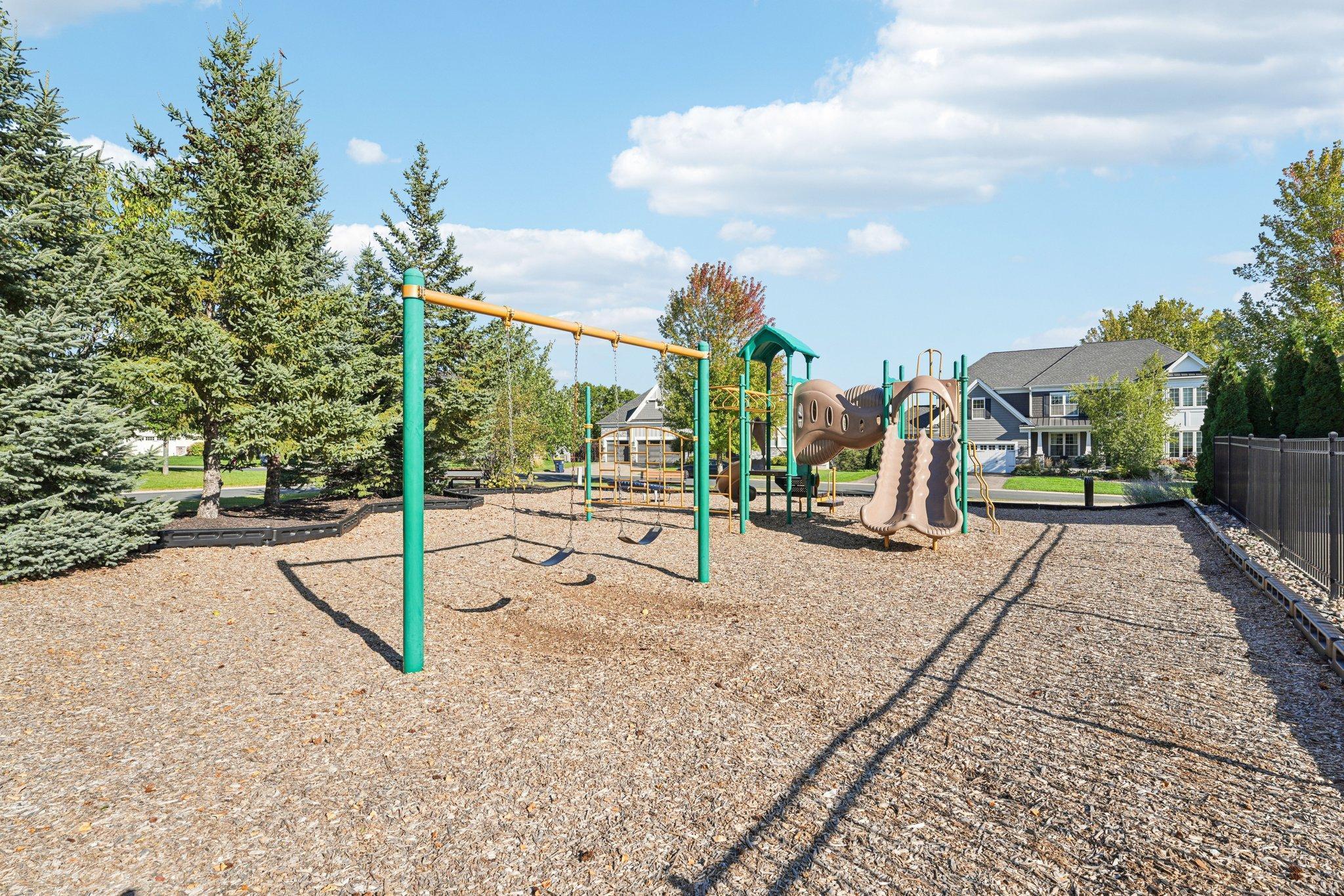 Eden Prairie, Minnesota, 55347, United States, 5 Bedrooms Bedrooms, ,6 BathroomsBathrooms,Residential,Active,1959962