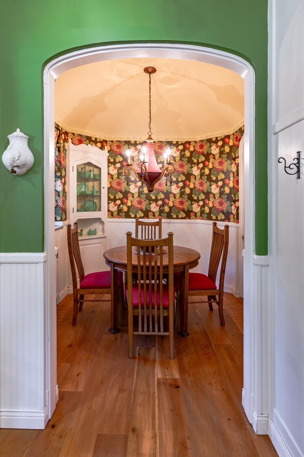 Winona, Minnesota, 55987, United States, 6 Bedrooms Bedrooms, ,6 BathroomsBathrooms,Residential,Active,1926925