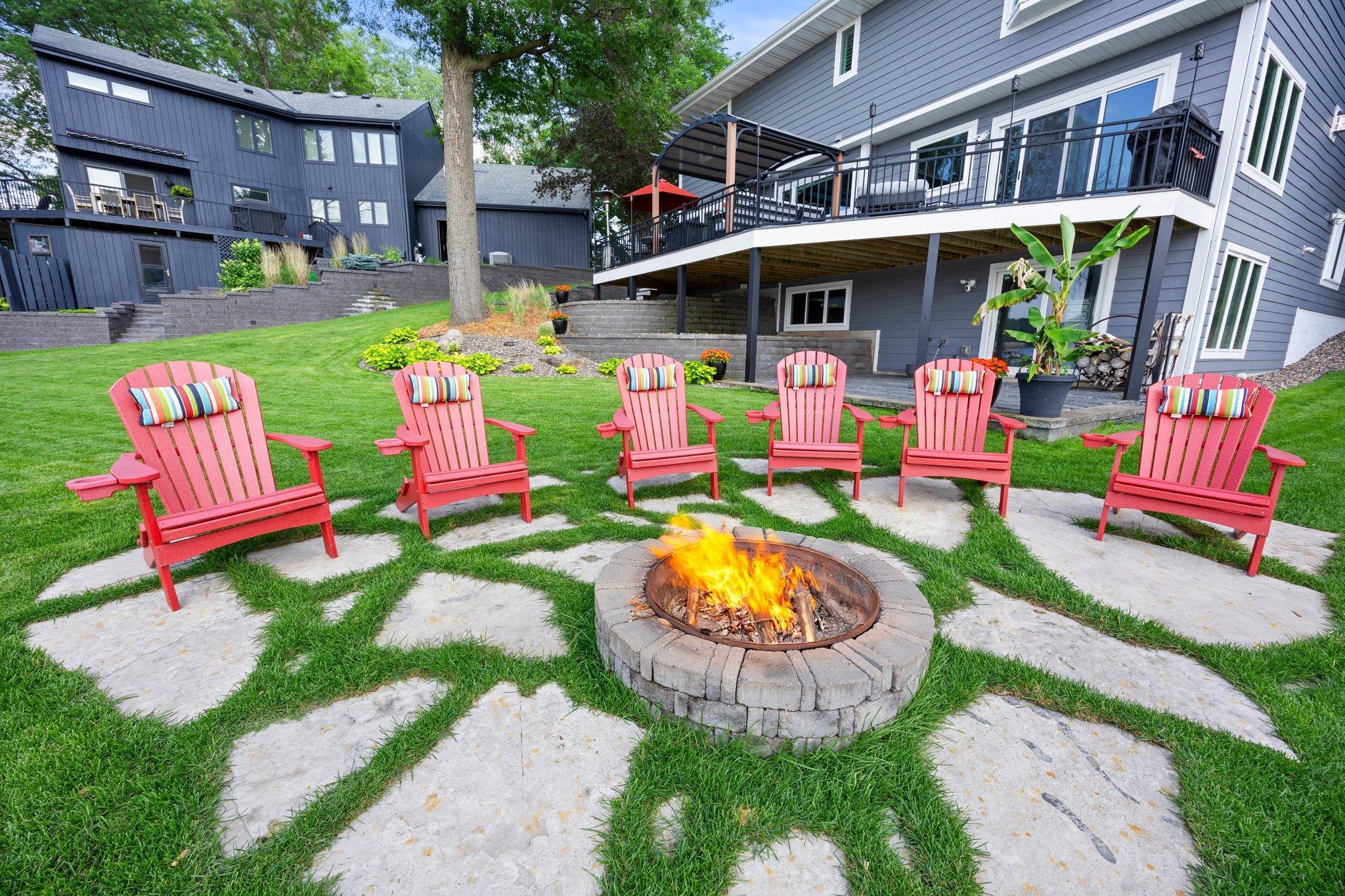 Saint Paul, Minnesota, 55126, United States, 4 Bedrooms Bedrooms, ,4 BathroomsBathrooms,Residential,Active,2027818