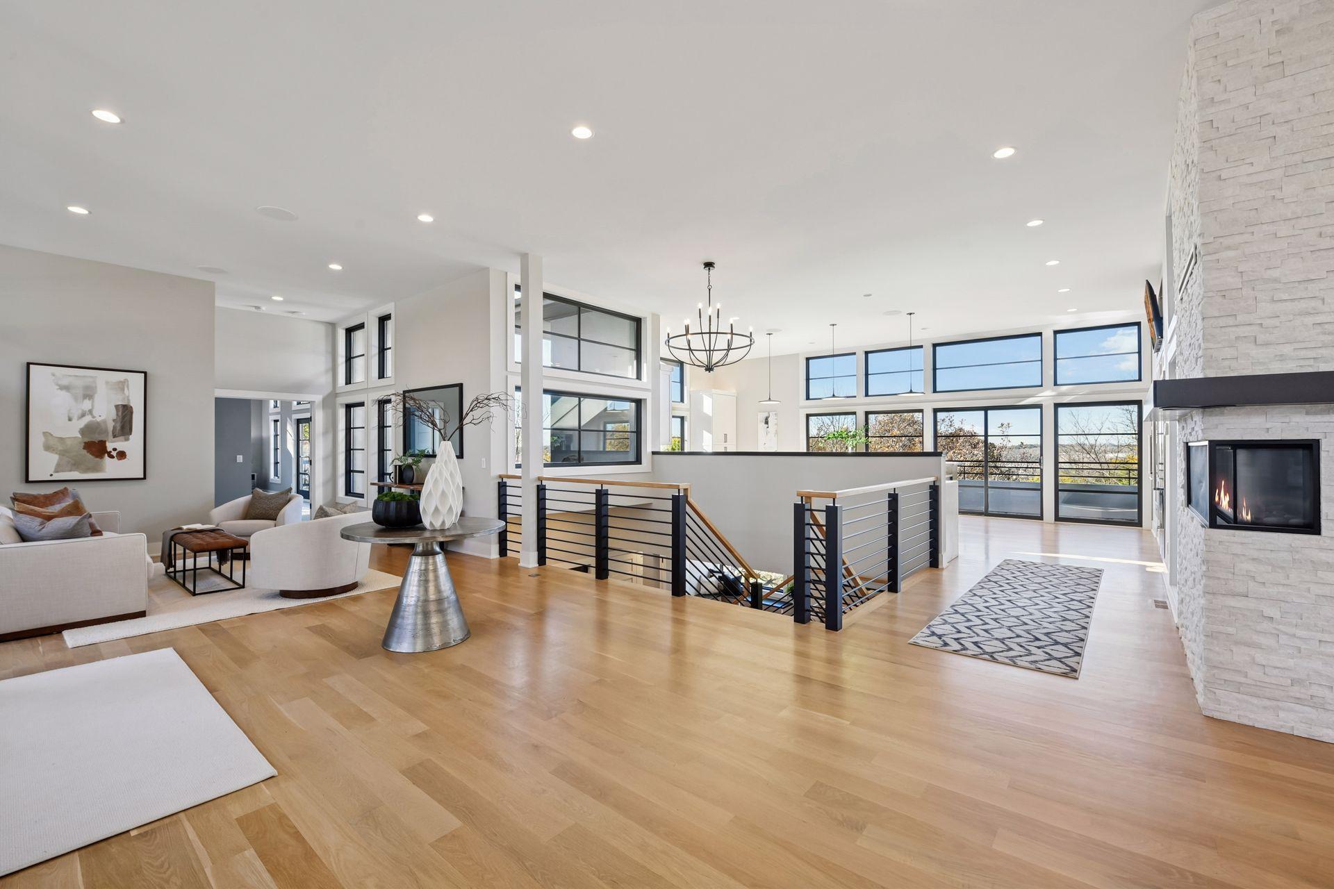 Minneapolis, Minnesota, 55439, United States, 5 Bedrooms Bedrooms, ,6 BathroomsBathrooms,Residential,Active,1987211