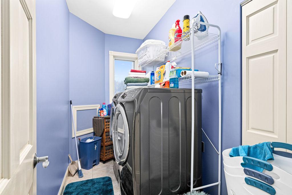 Two Harbors, Minnesota, 55616, United States, ,2 BathroomsBathrooms,Residential,Active,1849512