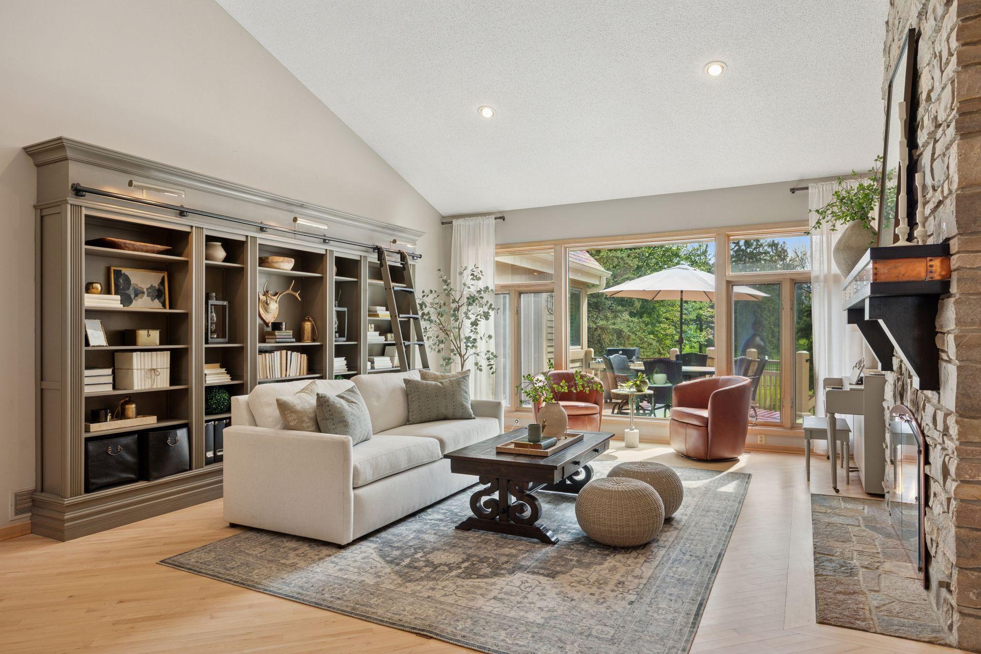 Eden Prairie, Minnesota, 55347, United States, 5 Bedrooms Bedrooms, ,5 BathroomsBathrooms,Residential,Active,2007097