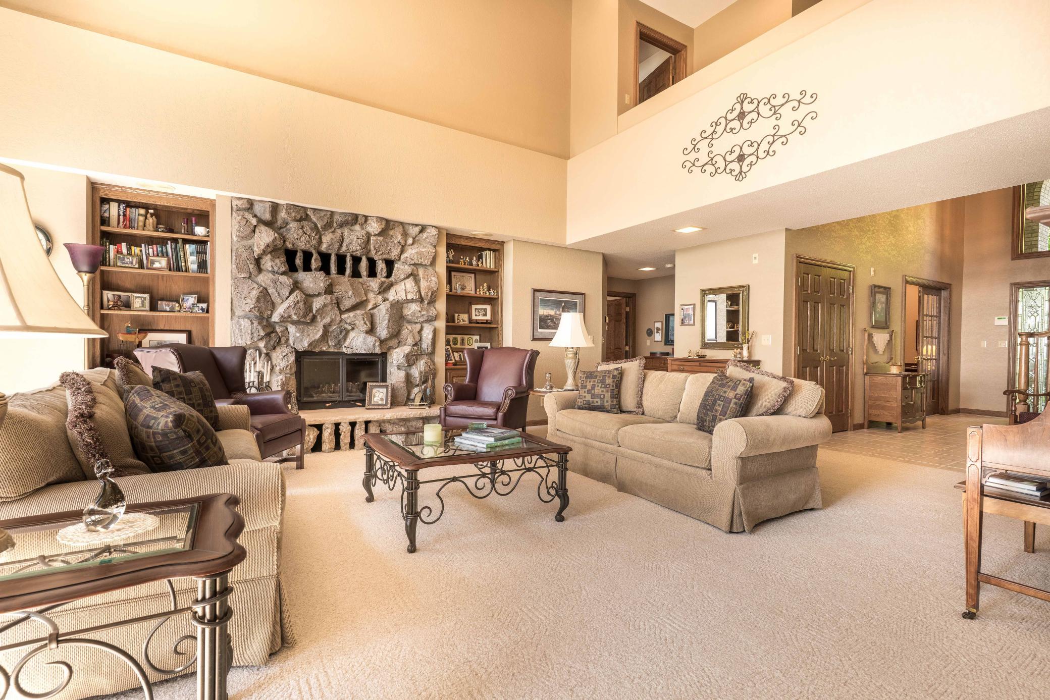 Alexandria, Minnesota, 56308, United States, 4 Bedrooms Bedrooms, ,6 BathroomsBathrooms,Residential,Active,1964256