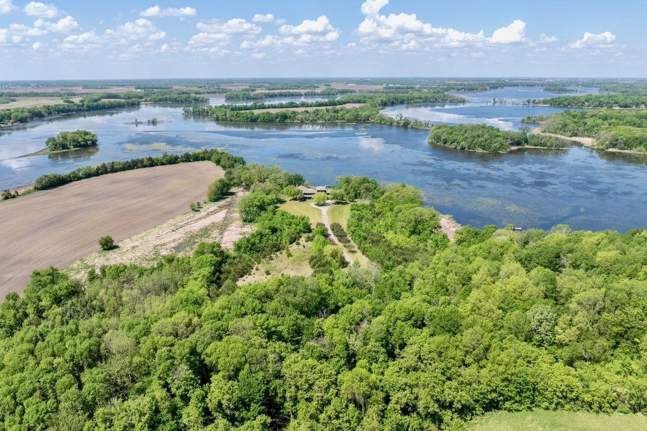 Elysian, Minnesota, 56028, United States, 6 Bedrooms Bedrooms, ,6 BathroomsBathrooms,Residential,Active,1831792
