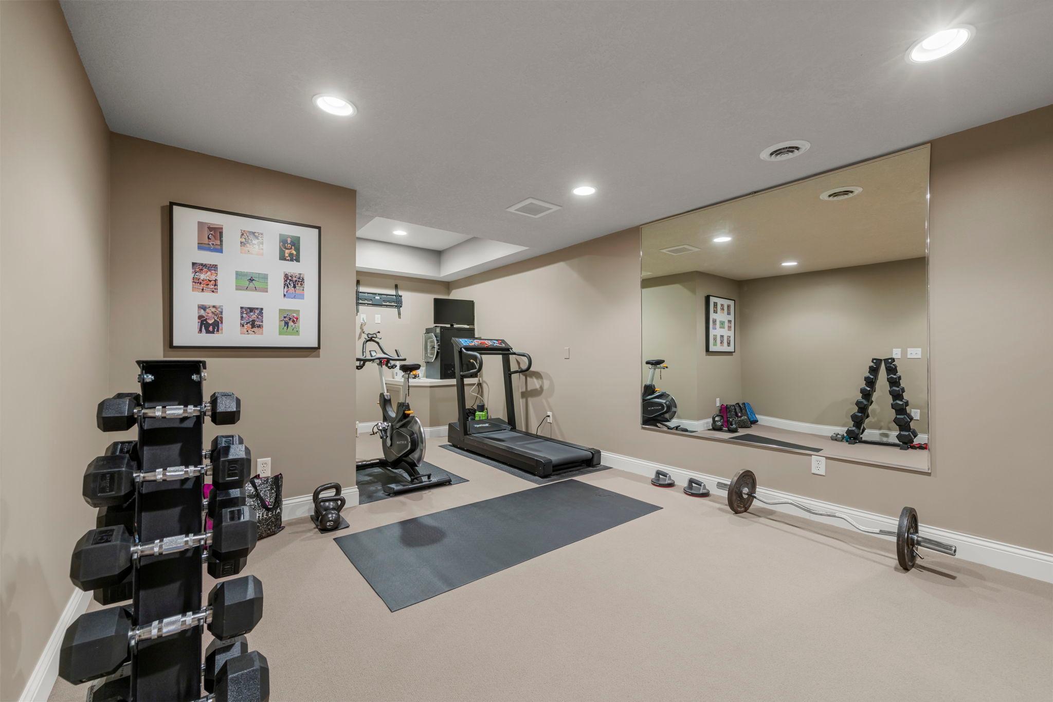 Rosemount, Minnesota, 55068, United States, 5 Bedrooms Bedrooms, ,5 BathroomsBathrooms,Residential,Active,2007318