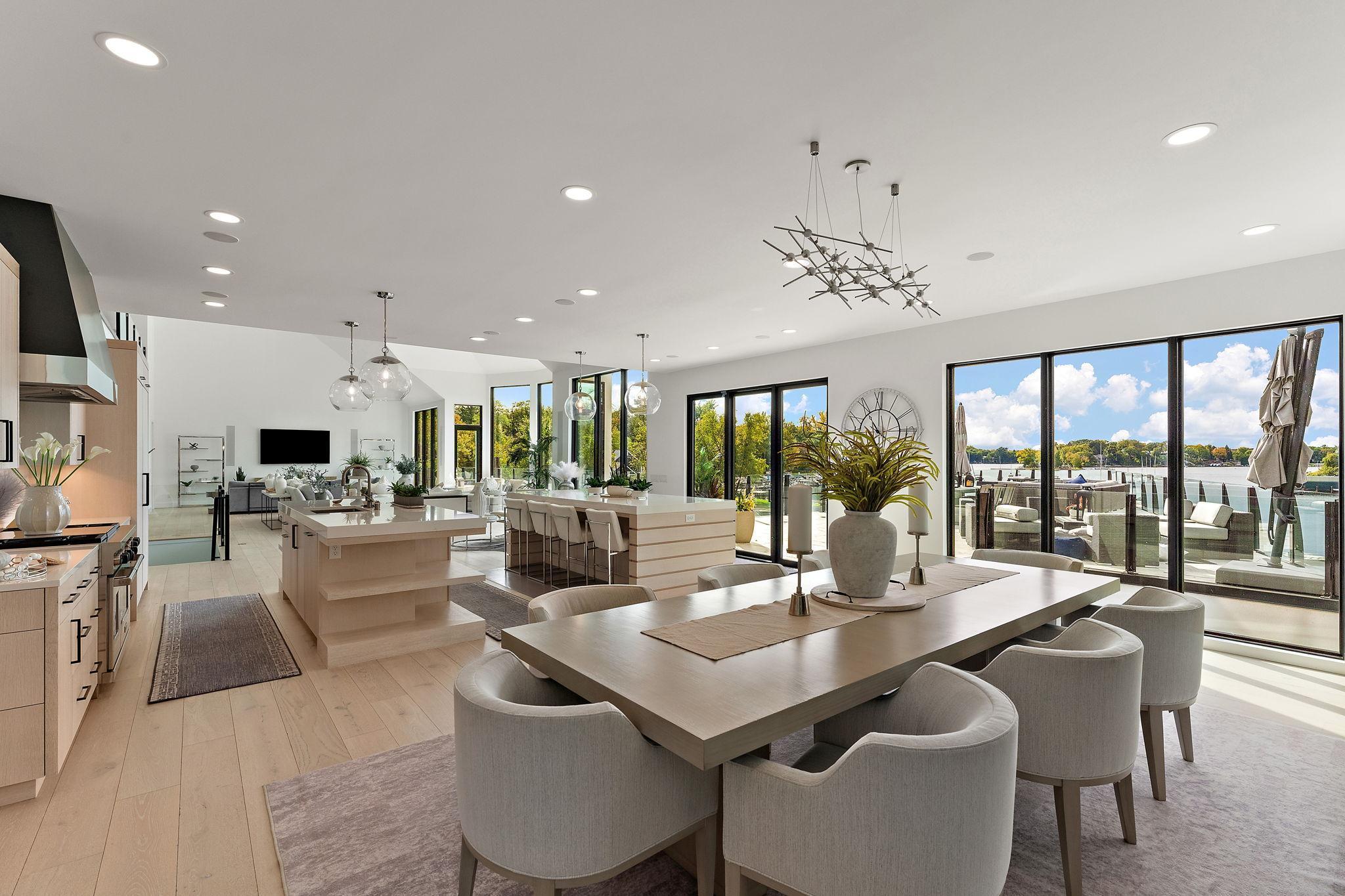 Wayzata, Minnesota, 55391, United States, 8 Bedrooms Bedrooms, ,11 BathroomsBathrooms,Residential,Active,1959932