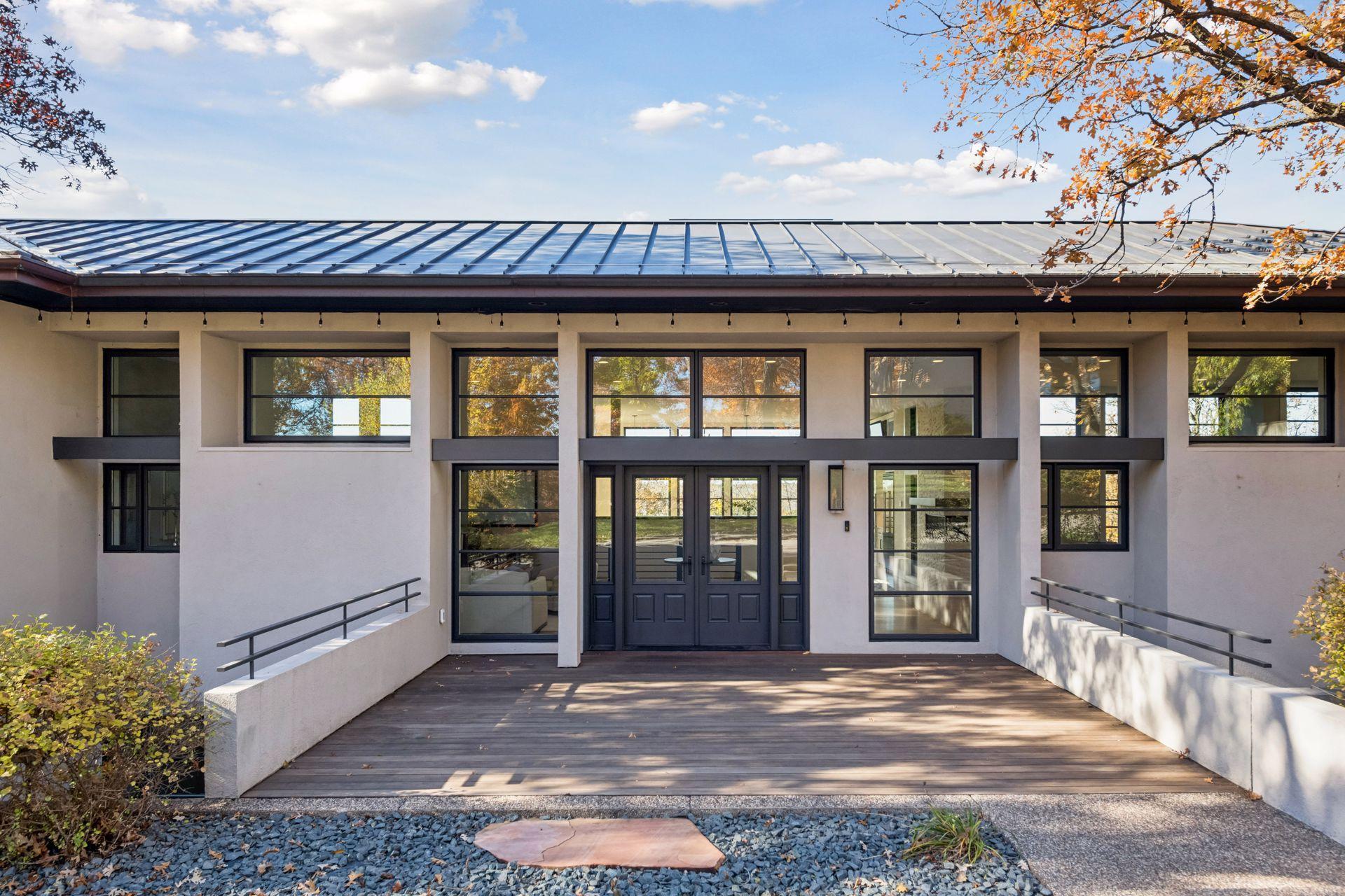 Minneapolis, Minnesota, 55439, United States, 5 Bedrooms Bedrooms, ,6 BathroomsBathrooms,Residential,Active,1987211