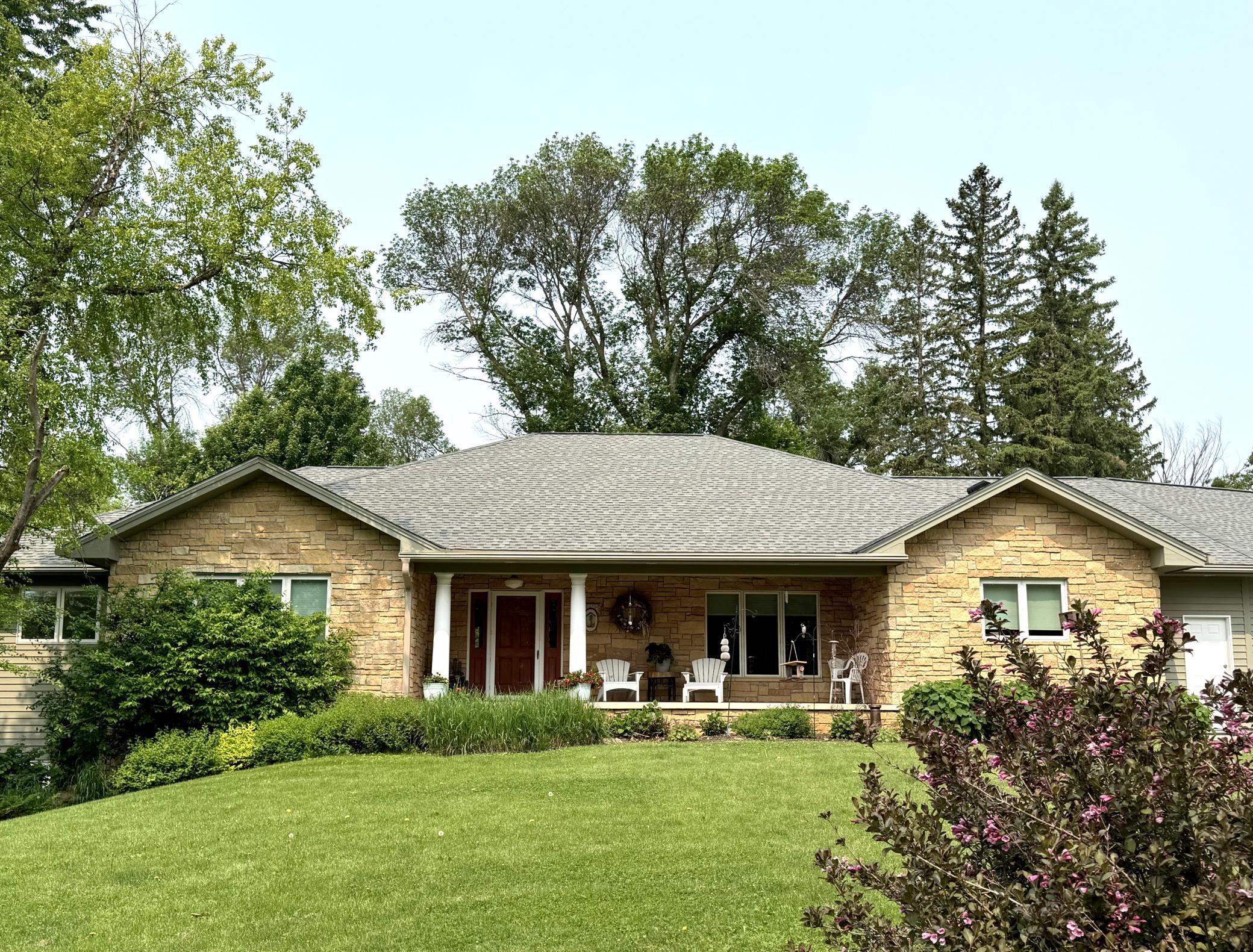 Northfield, Minnesota, 55057, United States, 3 Bedrooms Bedrooms, ,3 BathroomsBathrooms,Residential,Active,1920261