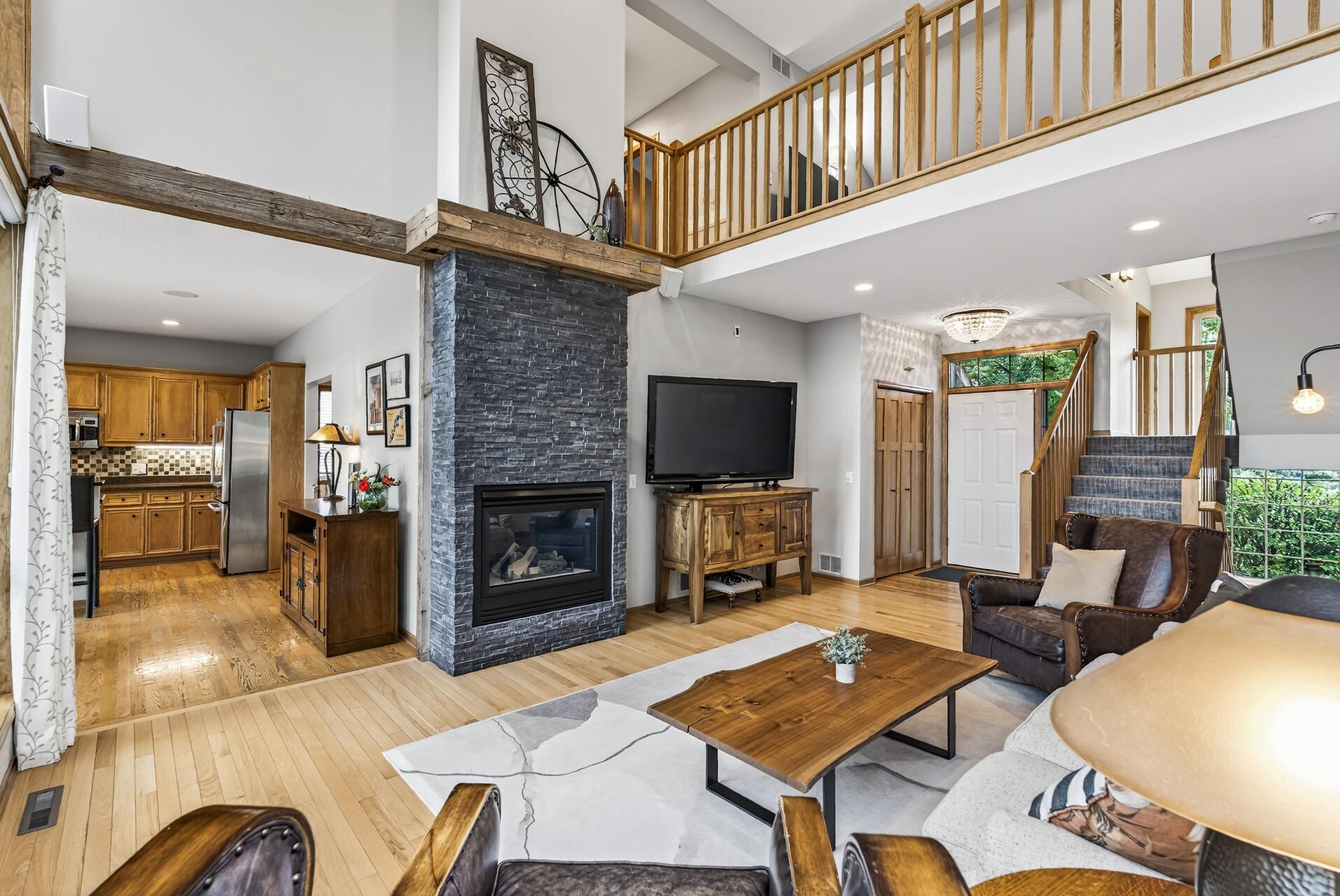 Prior Lake, Minnesota, 55372, United States, 3 Bedrooms Bedrooms, ,4 BathroomsBathrooms,Residential,Active,1920236