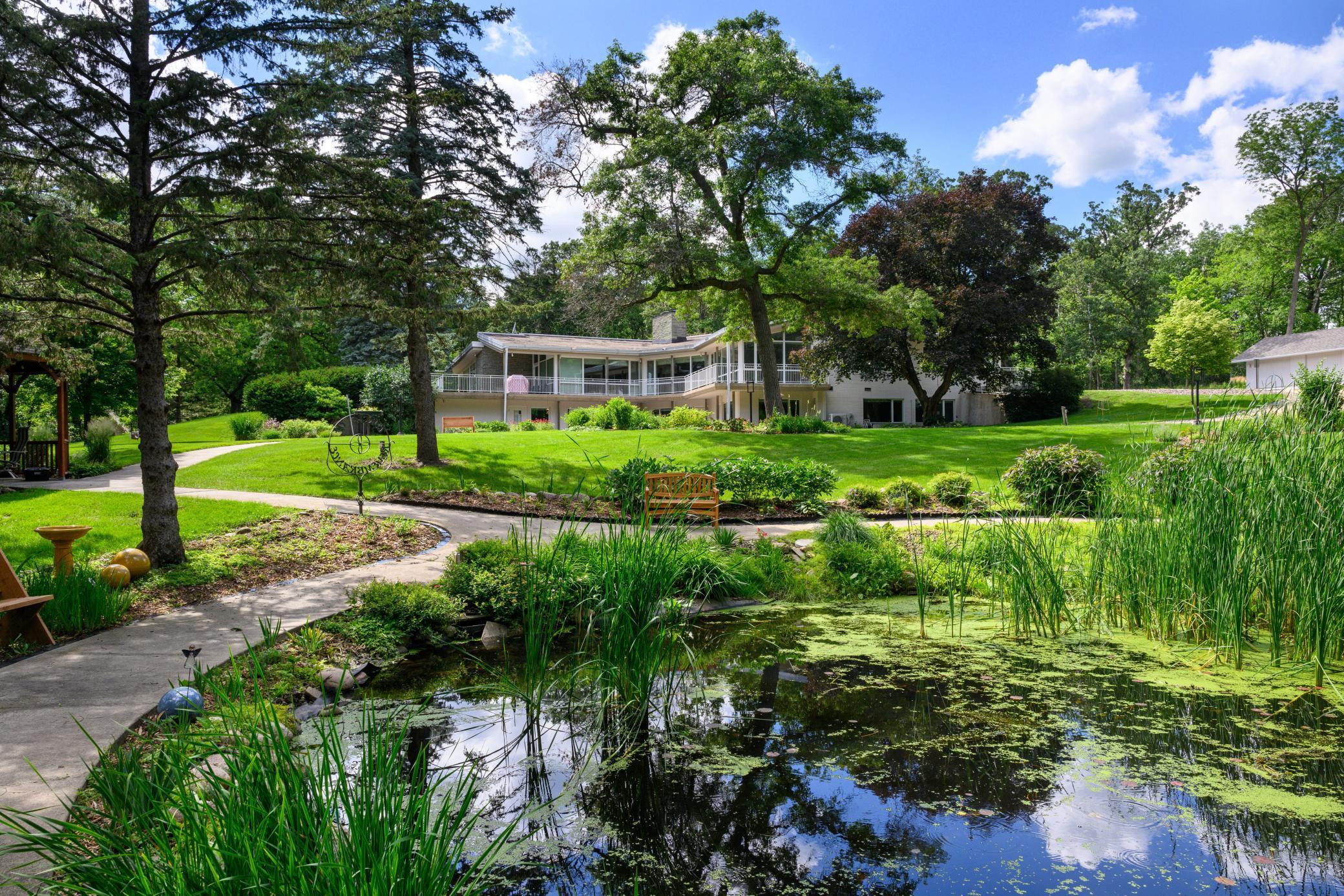 Rochester, Minnesota, 55902, United States, 10 Bedrooms Bedrooms, ,6 BathroomsBathrooms,Residential,Active,1970931