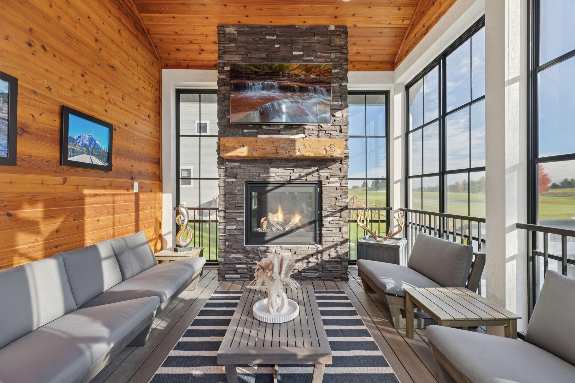 Lake Elmo, Minnesota, 55042, United States, 5 Bedrooms Bedrooms, ,5 BathroomsBathrooms,Residential,Active,2008692