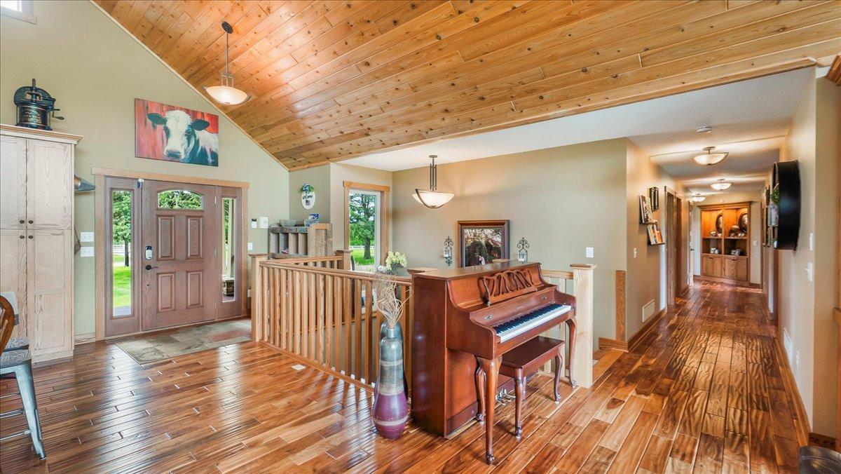 Long Prairie, Minnesota, 56347, United States, 5 Bedrooms Bedrooms, ,4 BathroomsBathrooms,Residential,Active,1952985