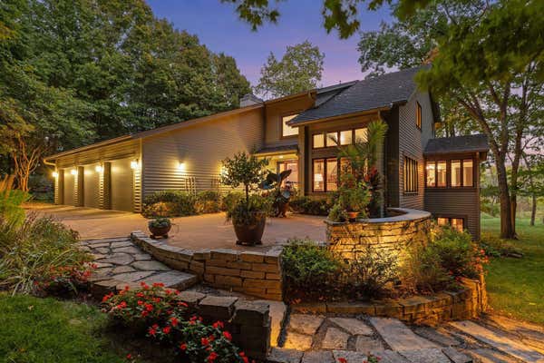 100 BLACK OAKS LN, WAYZATA, MN 55391 - Image 3e0980181cd476198e526ceafdfc783bfd5f52ea