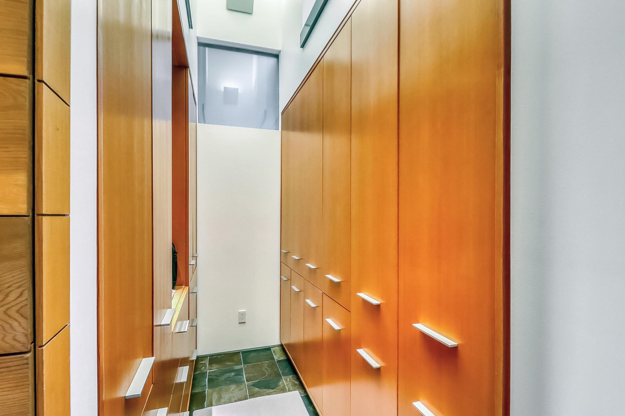 West Fargo, North Dakota, 58078, United States, 3 Bedrooms Bedrooms, ,4 BathroomsBathrooms,Residential,Active,2029762