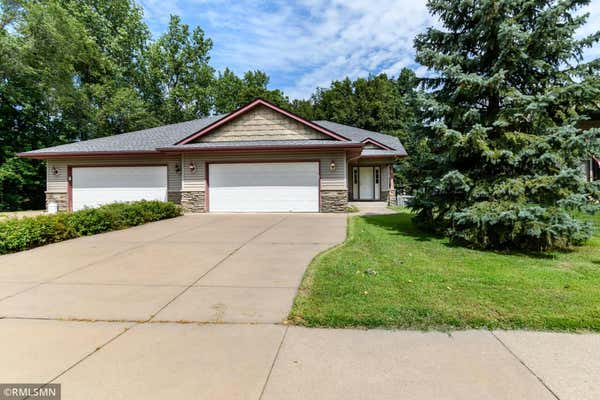 2081 HOLLOWAY AVE E, SAINT PAUL, MN 55109 - Image 1