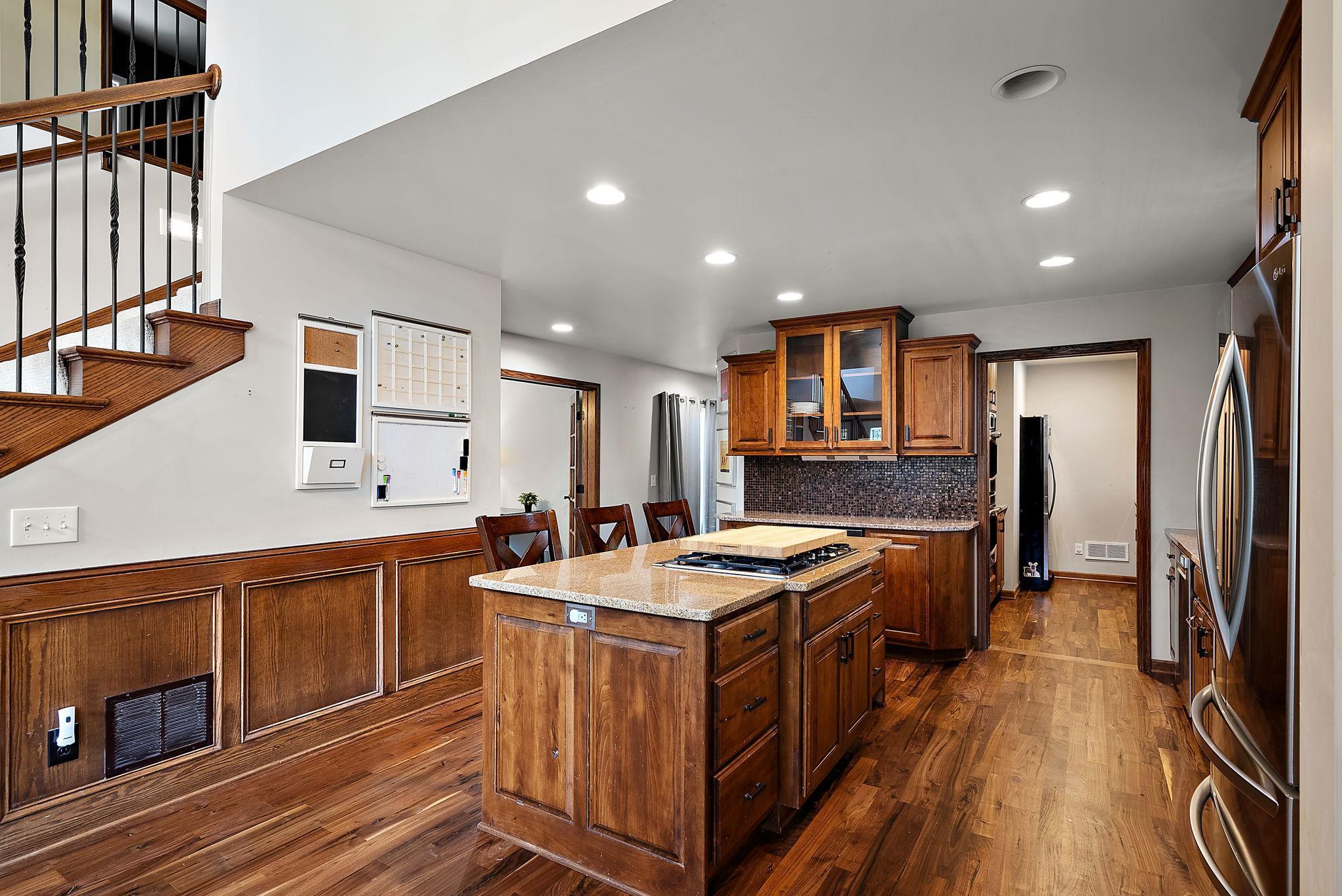Minneapolis, Minnesota, 55424, United States, 5 Bedrooms Bedrooms, ,6 BathroomsBathrooms,Residential,Active,1936394