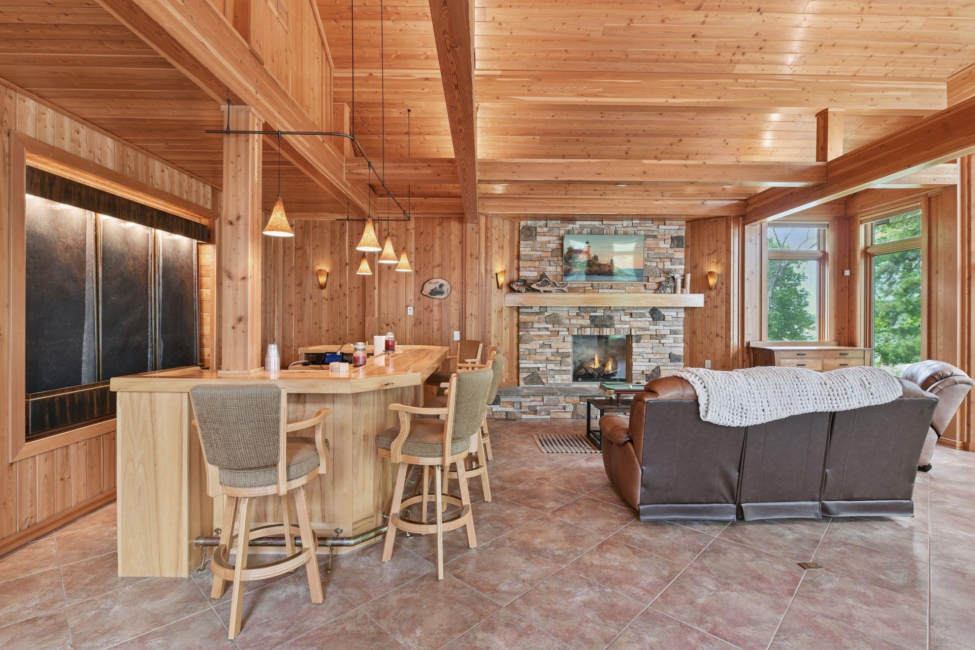 Forest Lake, Minnesota, 55025, United States, 4 Bedrooms Bedrooms, ,3 BathroomsBathrooms,Residential,Active,1824902