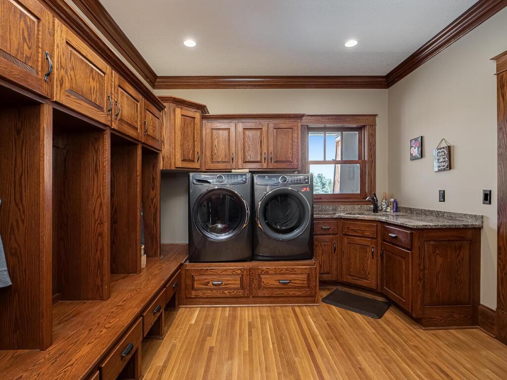 Wyoming, Minnesota, 55092, United States, 5 Bedrooms Bedrooms, ,5 BathroomsBathrooms,Residential,Active,1798025