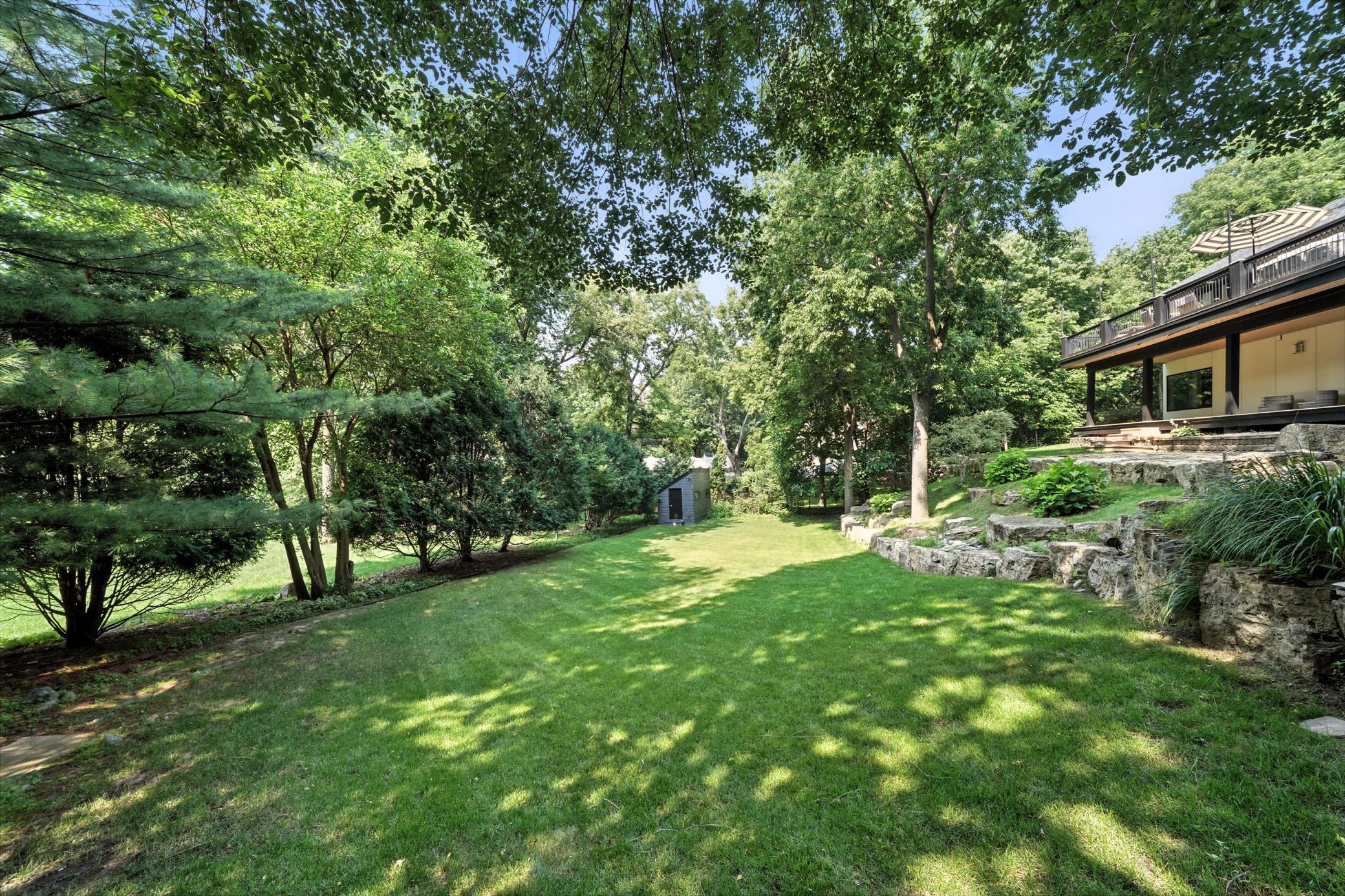 Minnetonka, Minnesota, 55345, United States, 5 Bedrooms Bedrooms, ,3 BathroomsBathrooms,Residential,Active,1971001