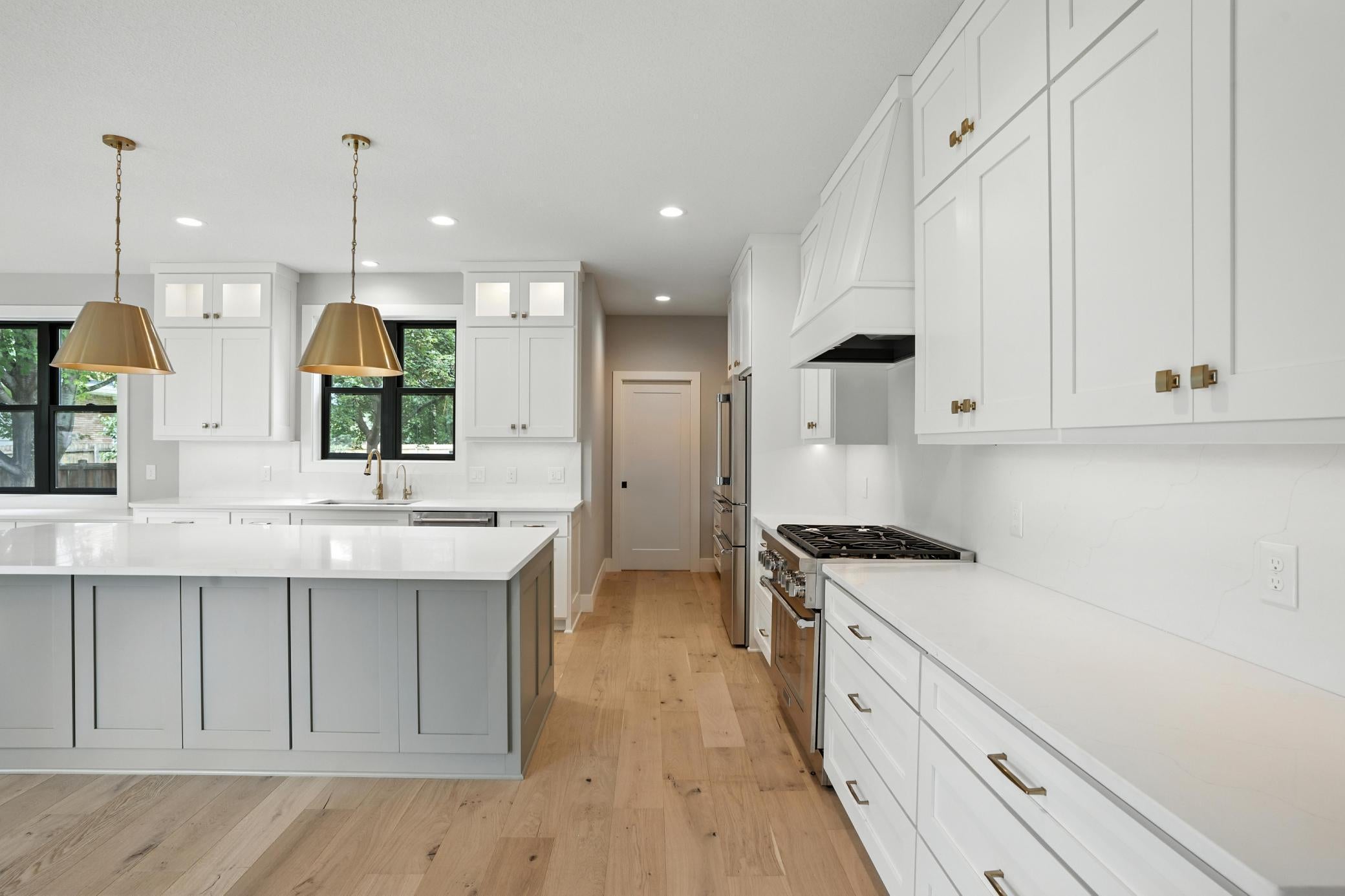 Minnetonka, Minnesota, 55345, United States, 5 Bedrooms Bedrooms, ,4 BathroomsBathrooms,Residential,Active,1900390