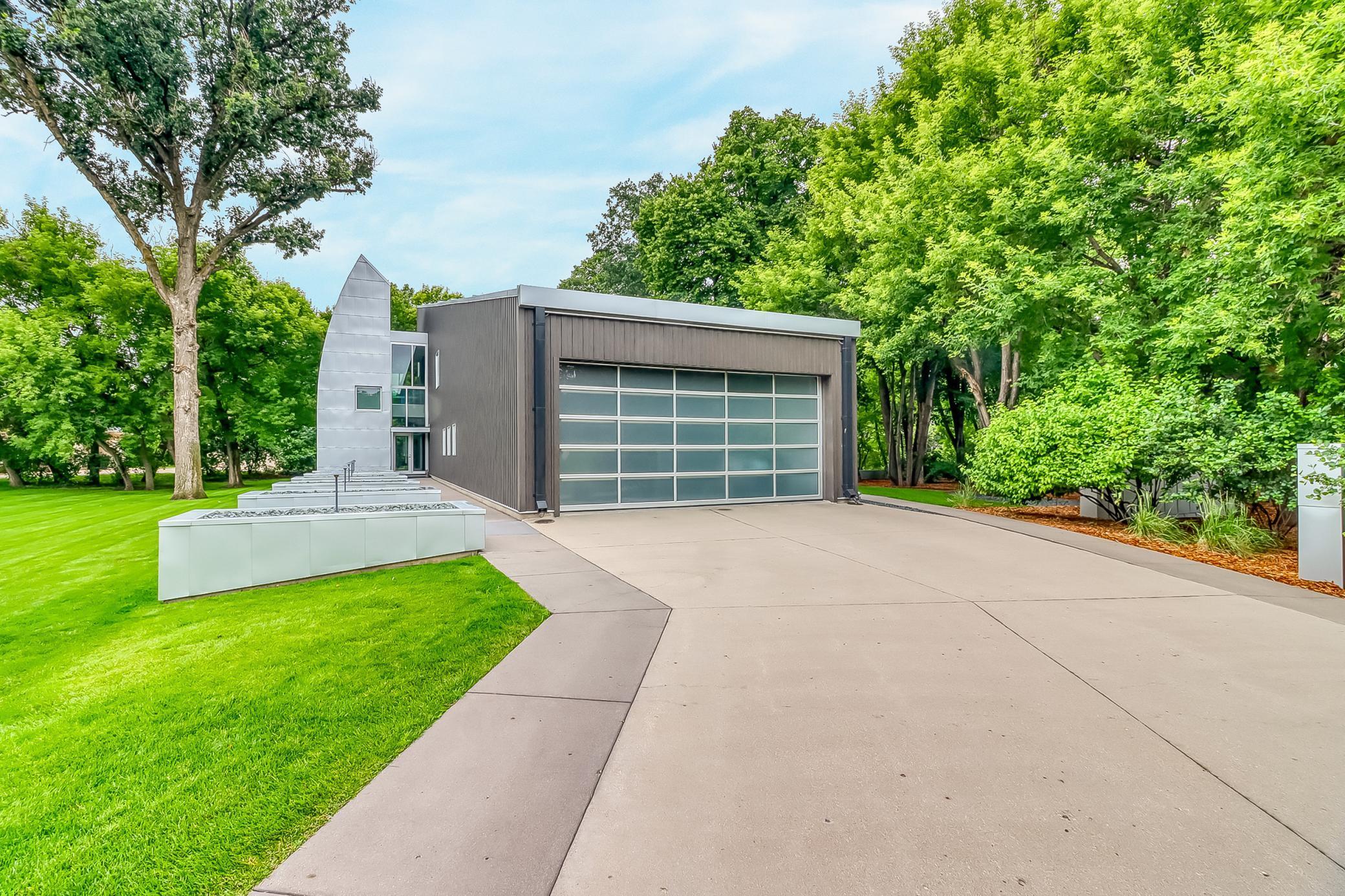 West Fargo, North Dakota, 58078, United States, 3 Bedrooms Bedrooms, ,4 BathroomsBathrooms,Residential,Active,2029762